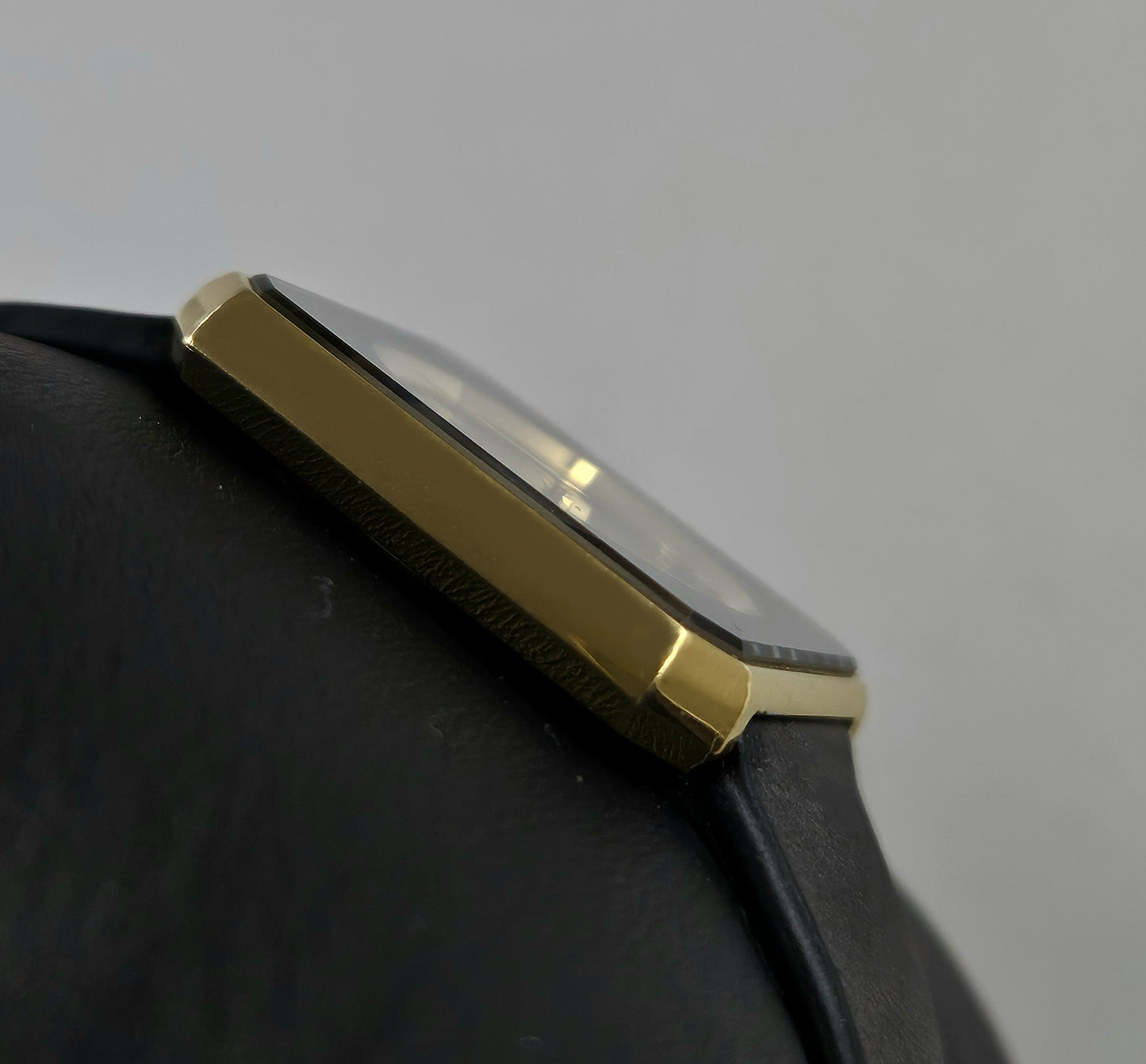 Seiko Playboy 2220-0640