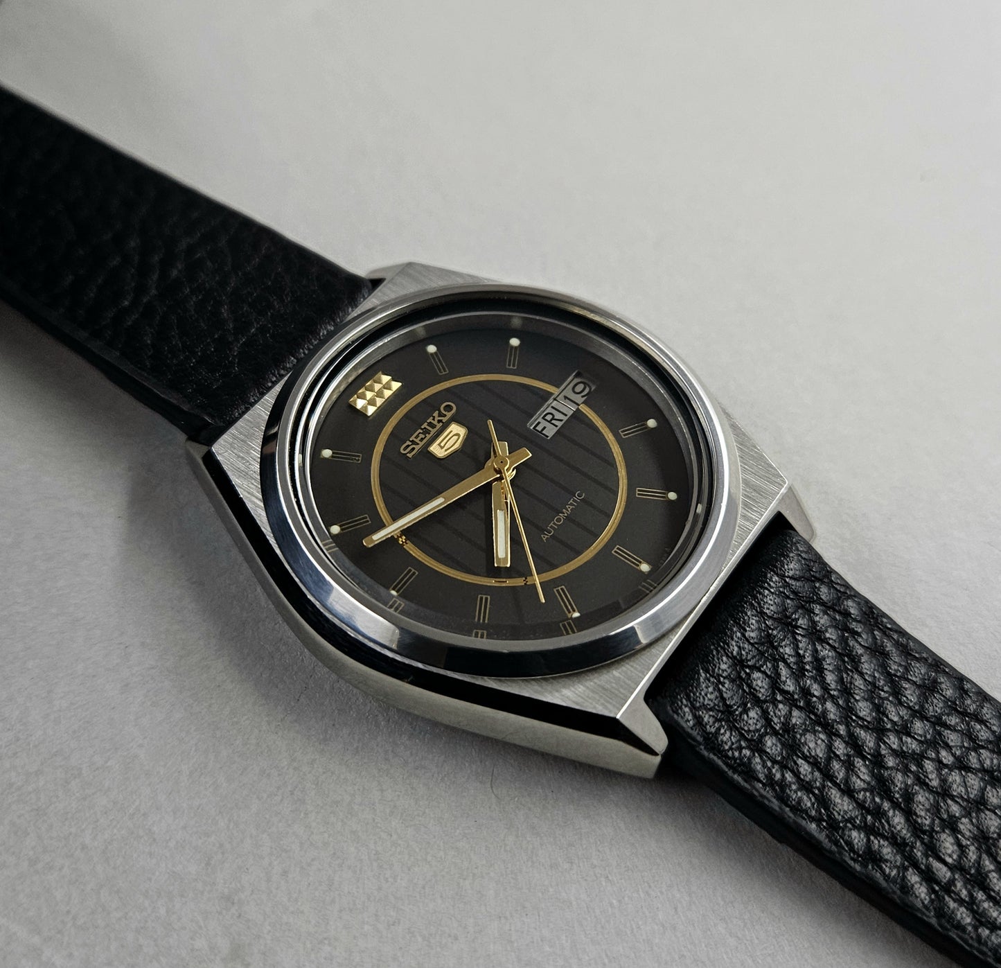 Seiko 5 7009-876A