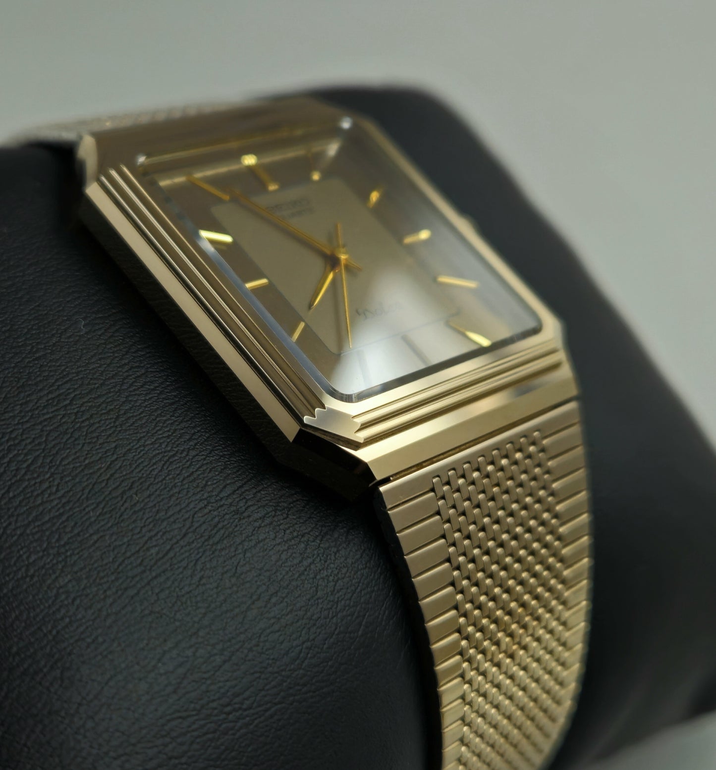 Seiko Dolce 5931-5490