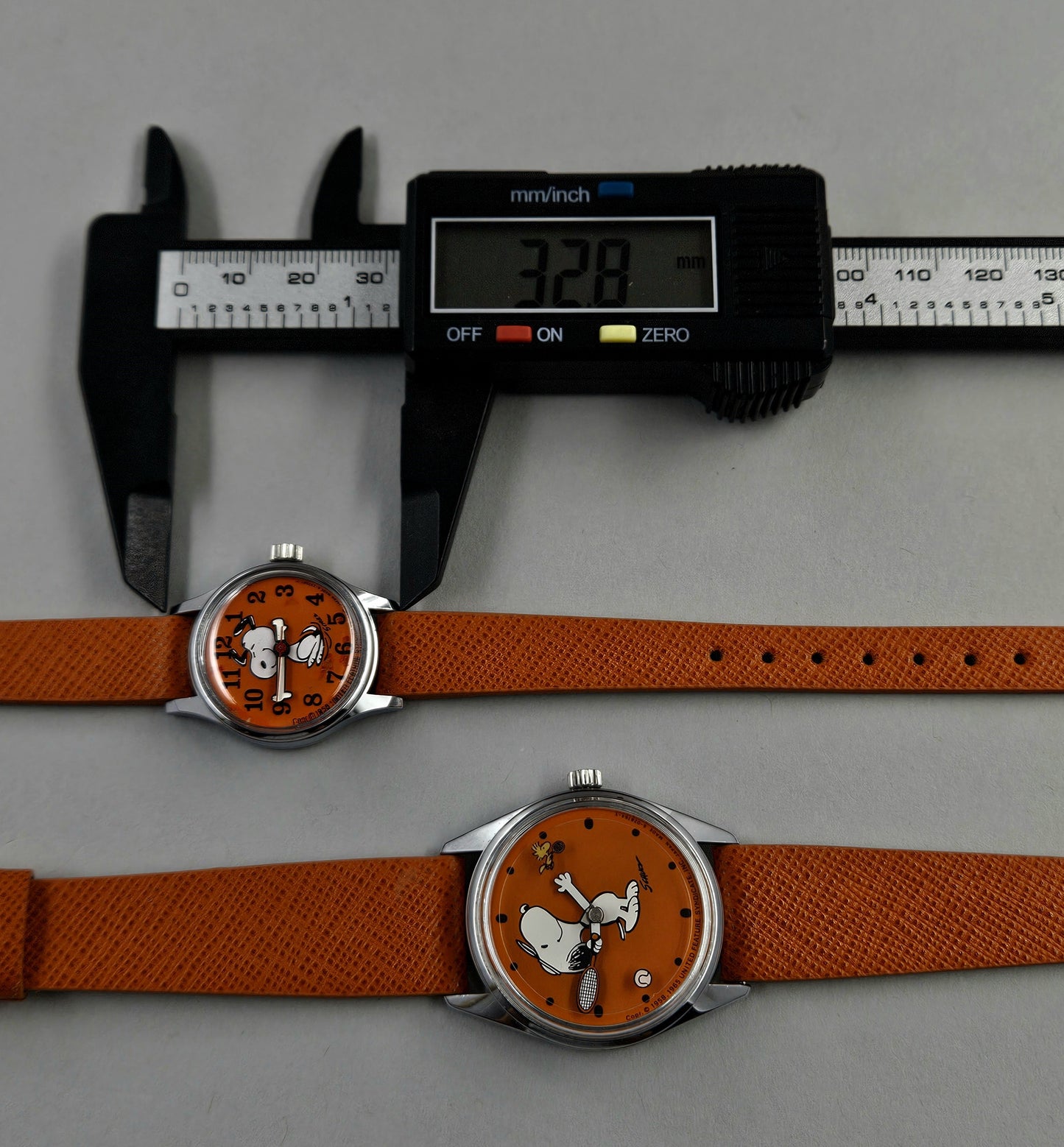 Citizen Snoopy Pair Watches 6-028764-Y & 6-233567-Y