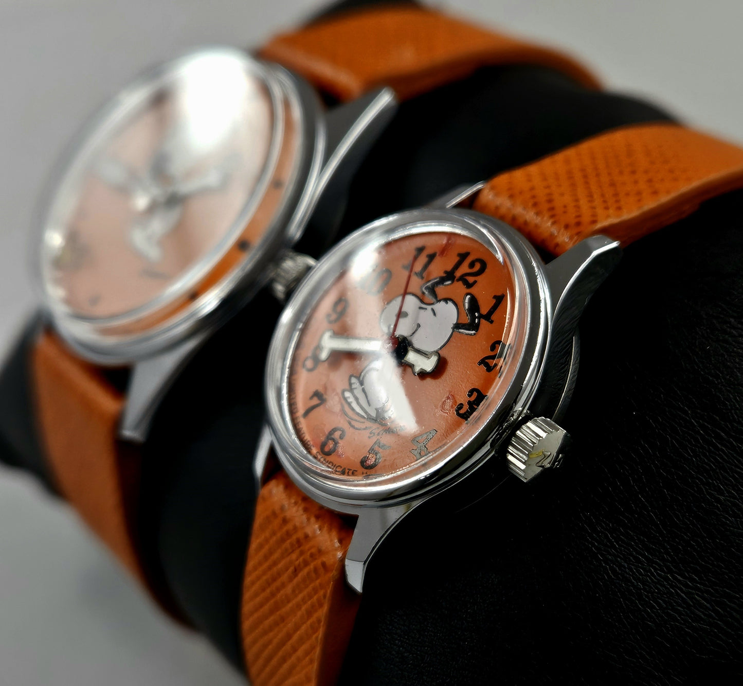 Citizen Snoopy Pair Watches 6-028764-Y & 6-233567-Y