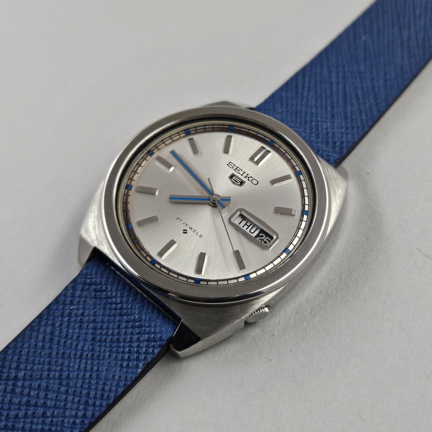 Seiko 5 6119-8240