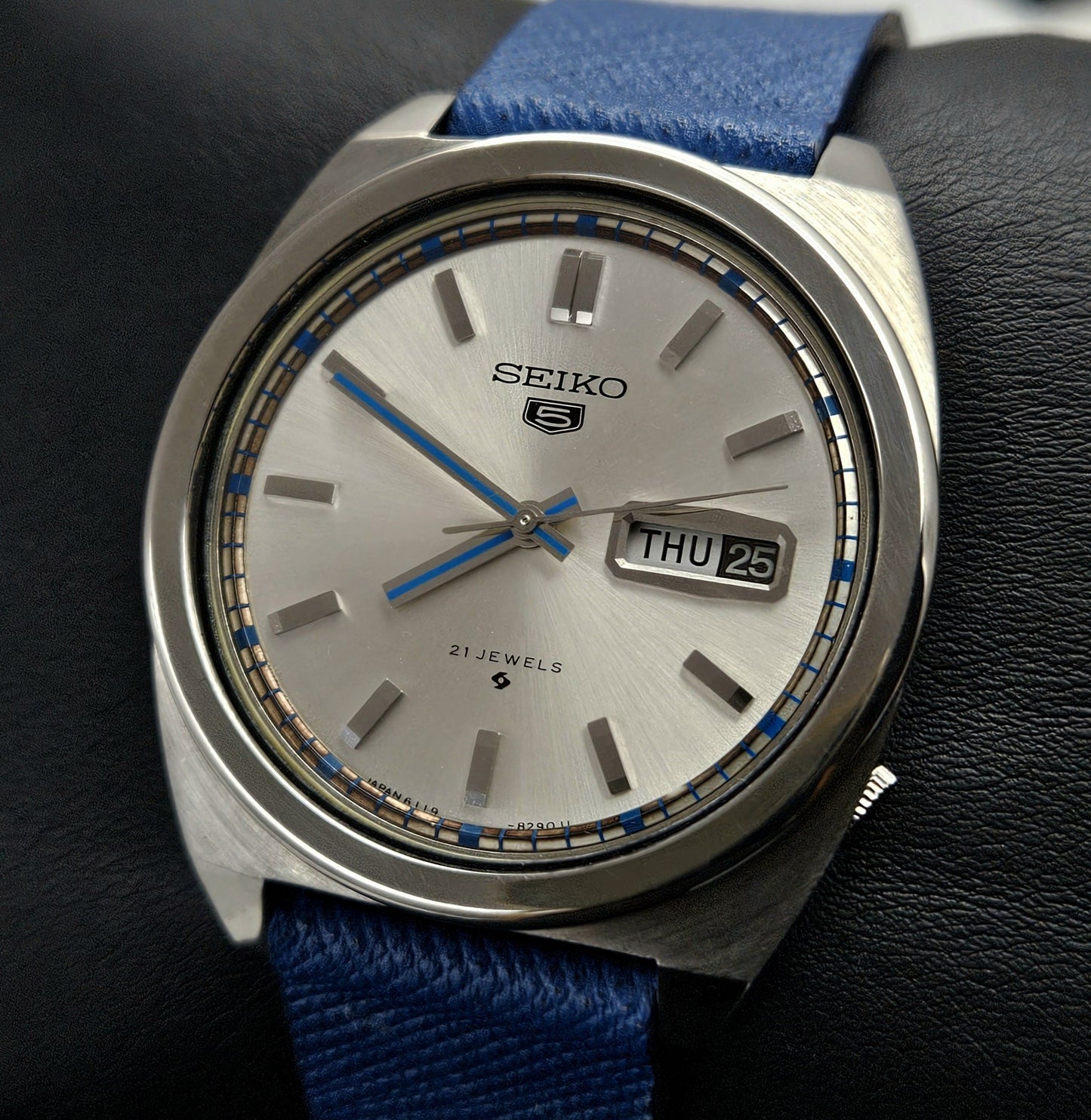 Seiko 5 6119-8240
