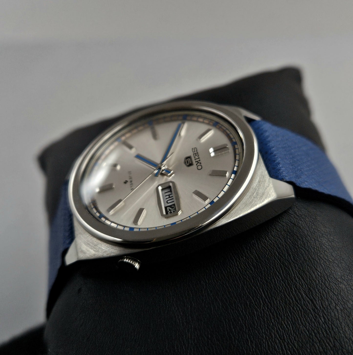 Seiko 5 6119-8240
