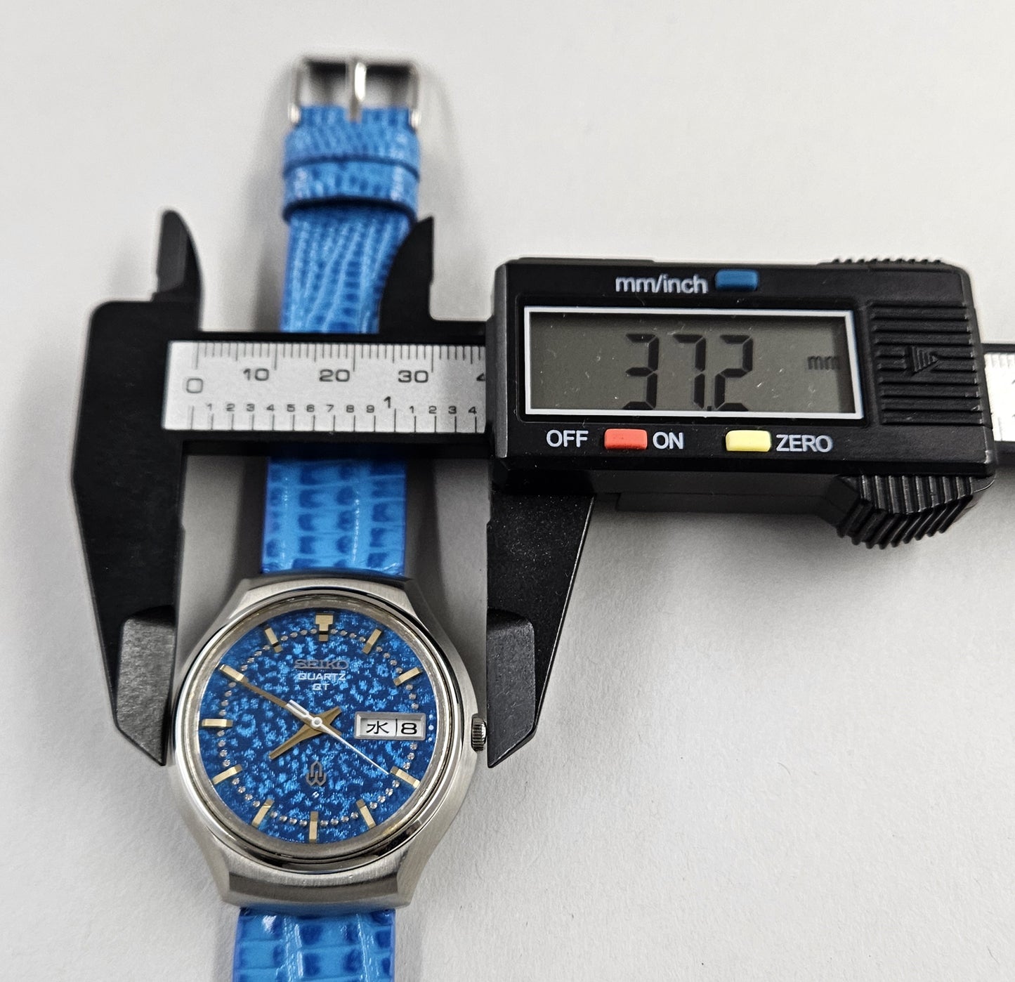 Seiko QT 3803-7061