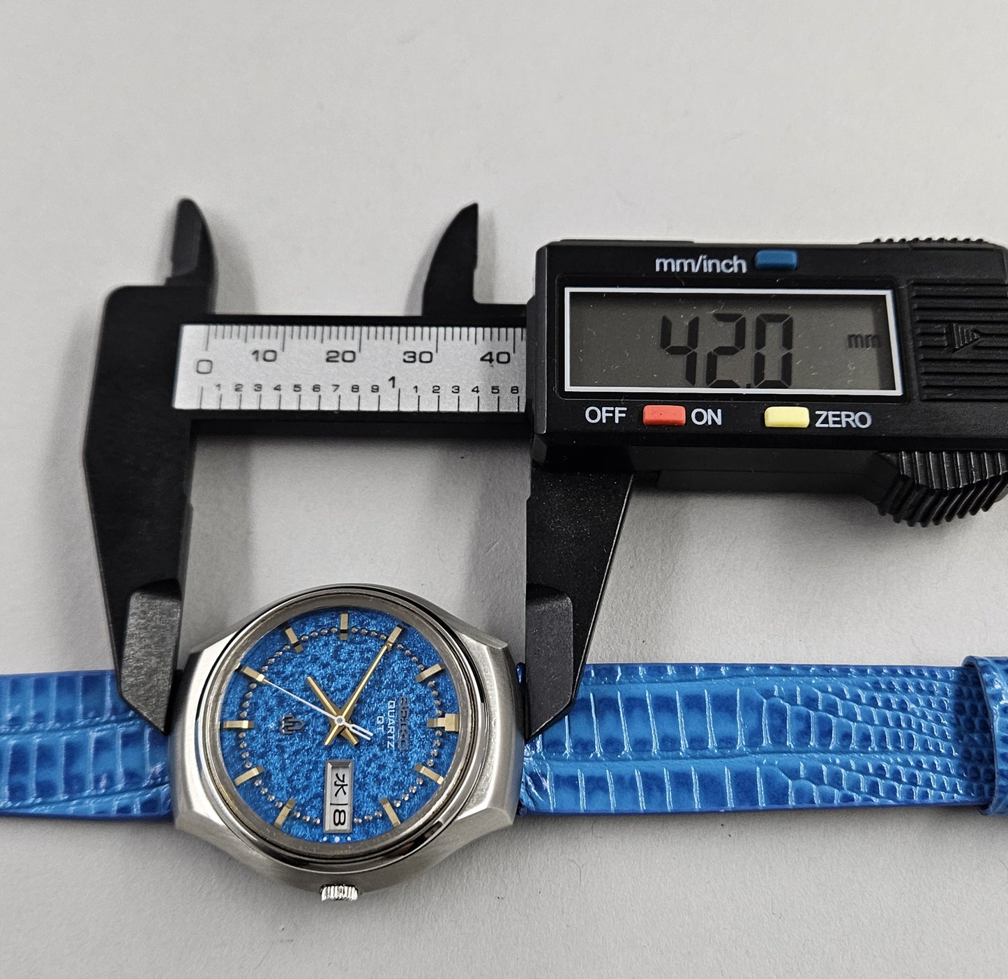 Seiko QT 3803-7061
