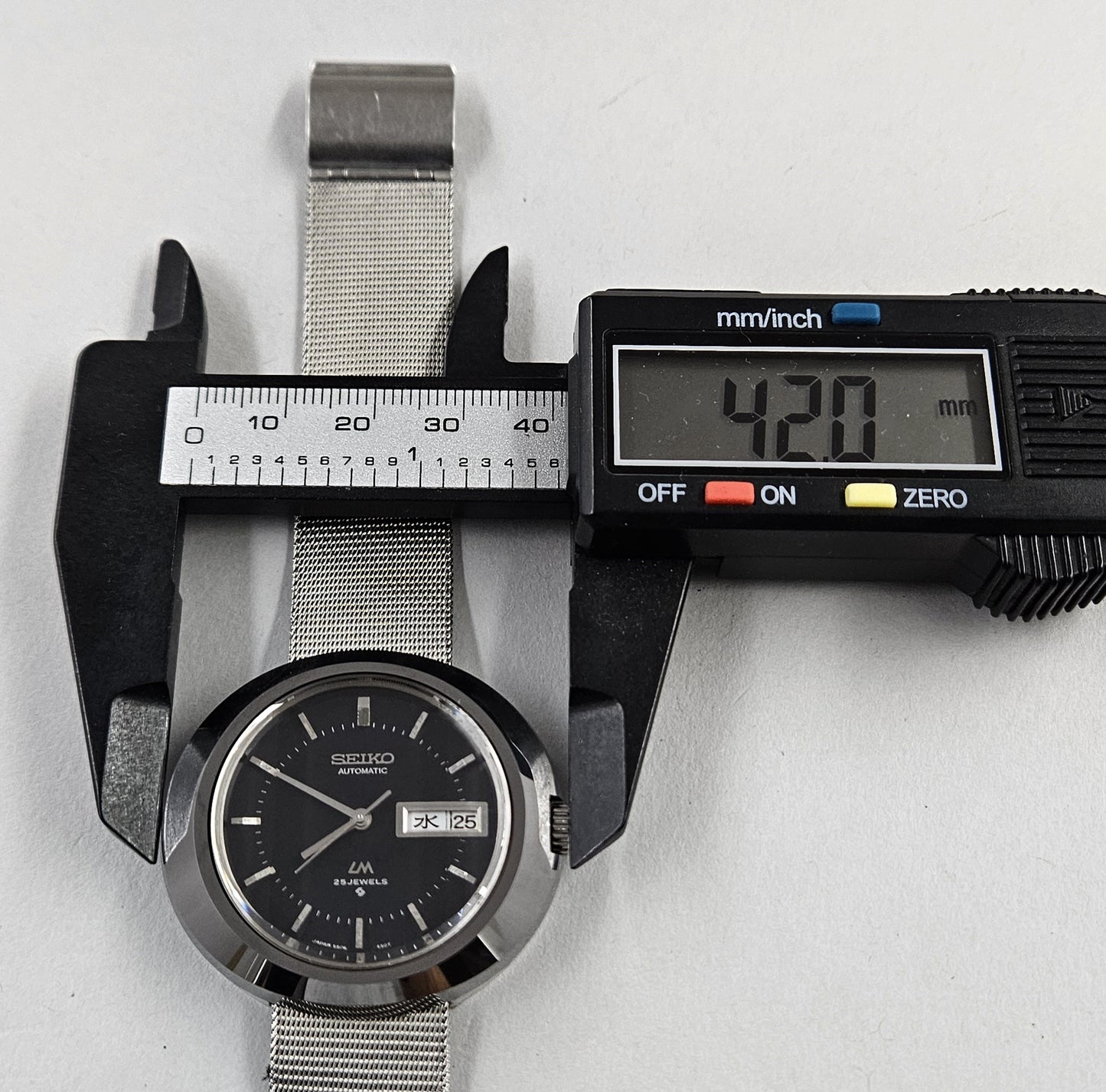 Seiko Lord Matic 5606-7200