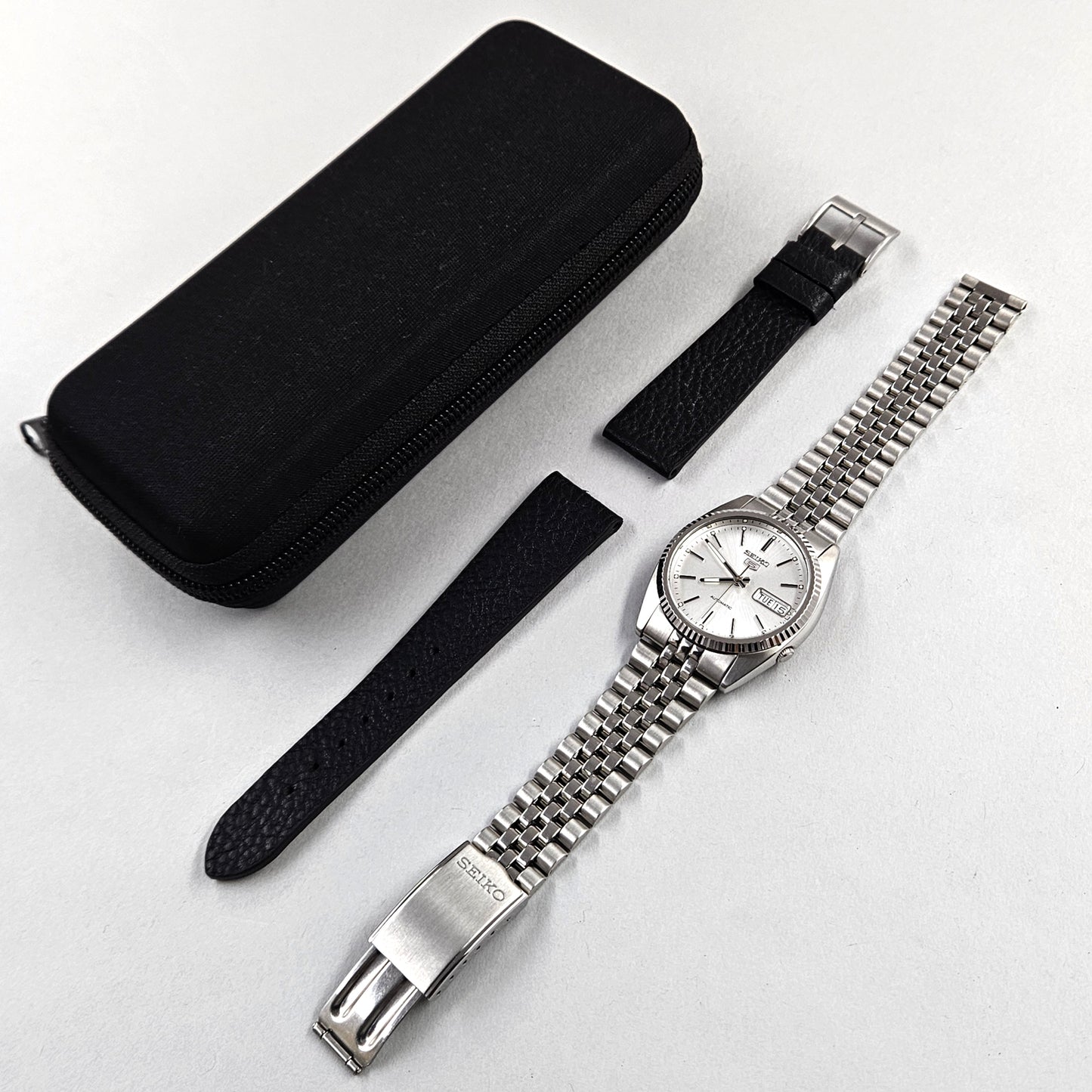 Seiko 5 7S26-0500