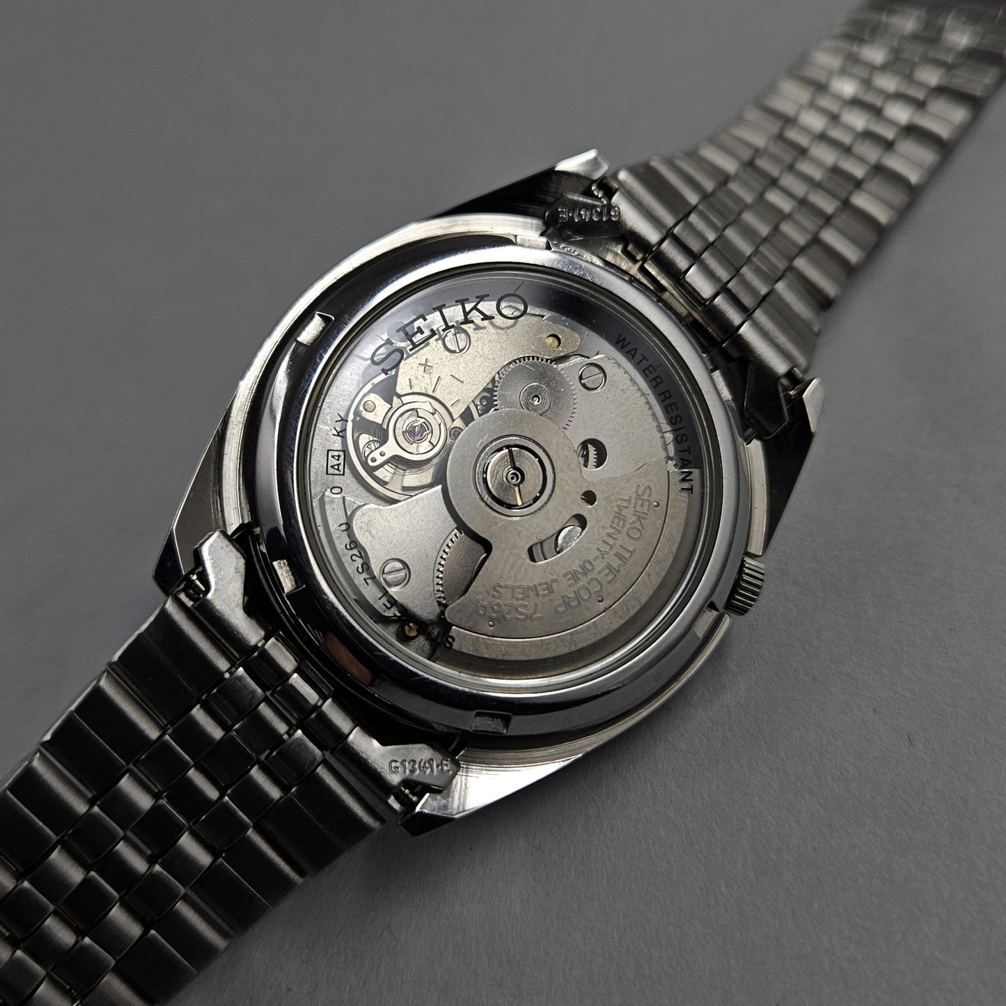 Seiko 5 7S26-0500