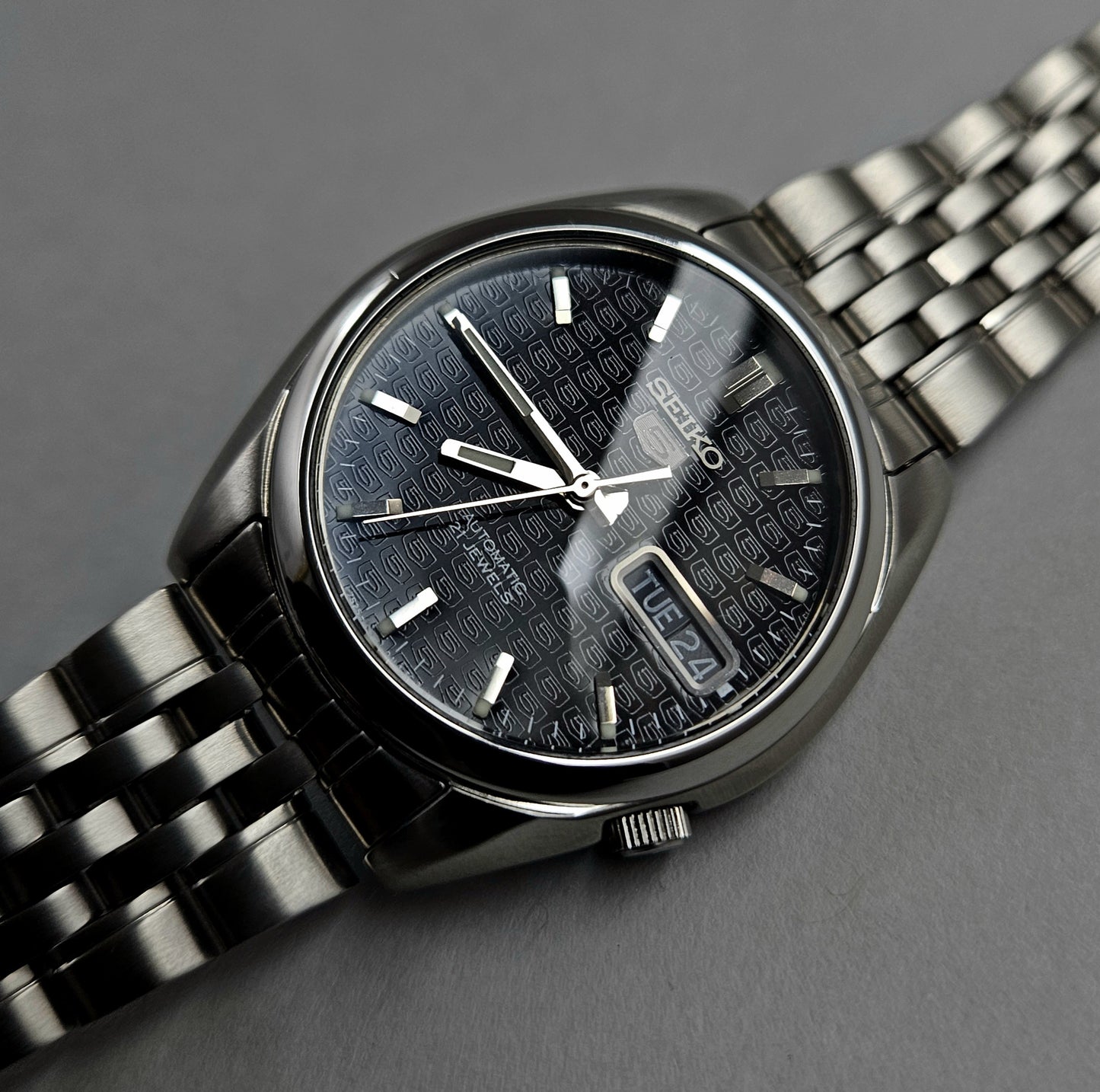 Seiko 5 7S26-01V0