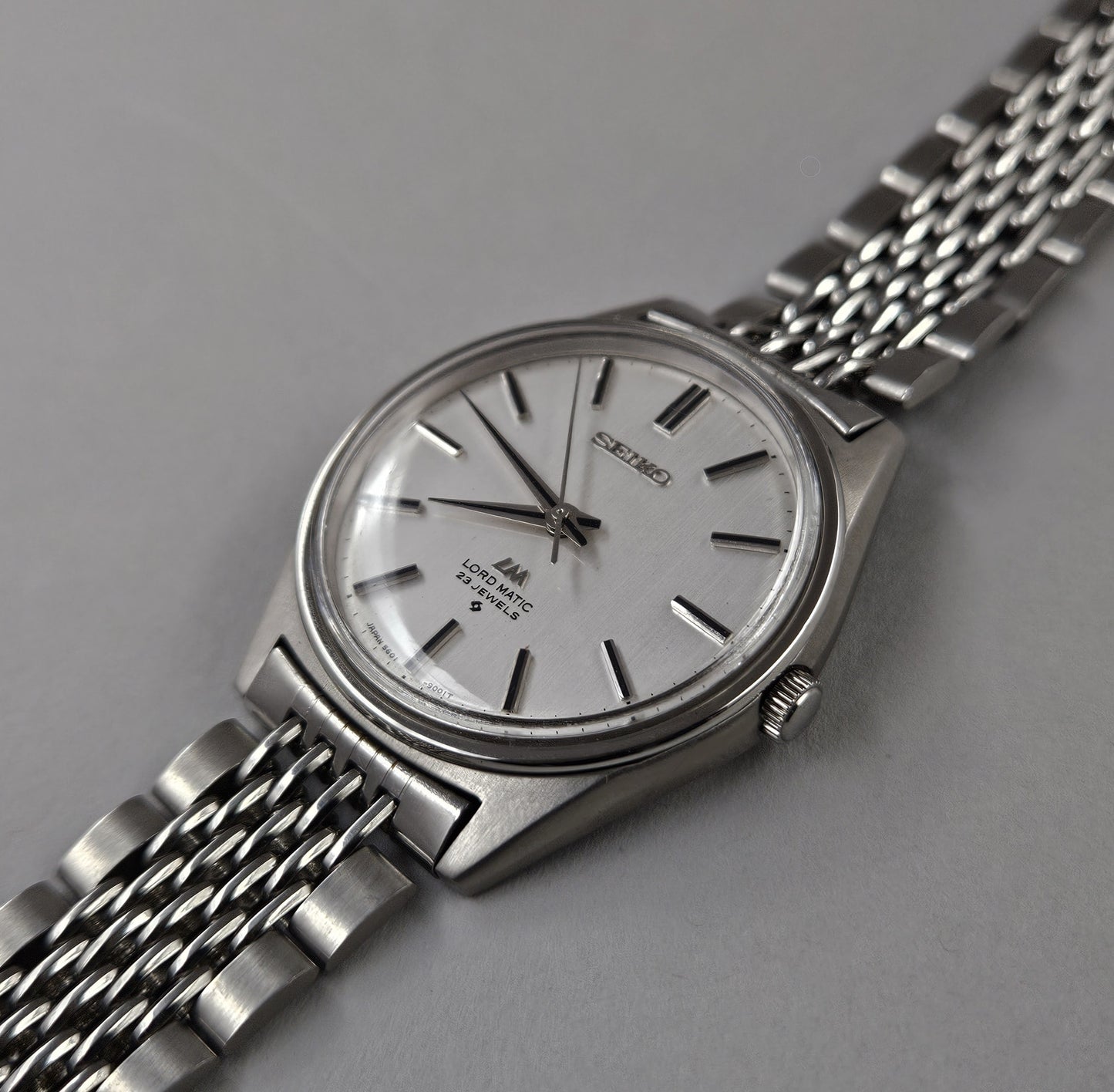 Seiko Lord Matic 5601-9000