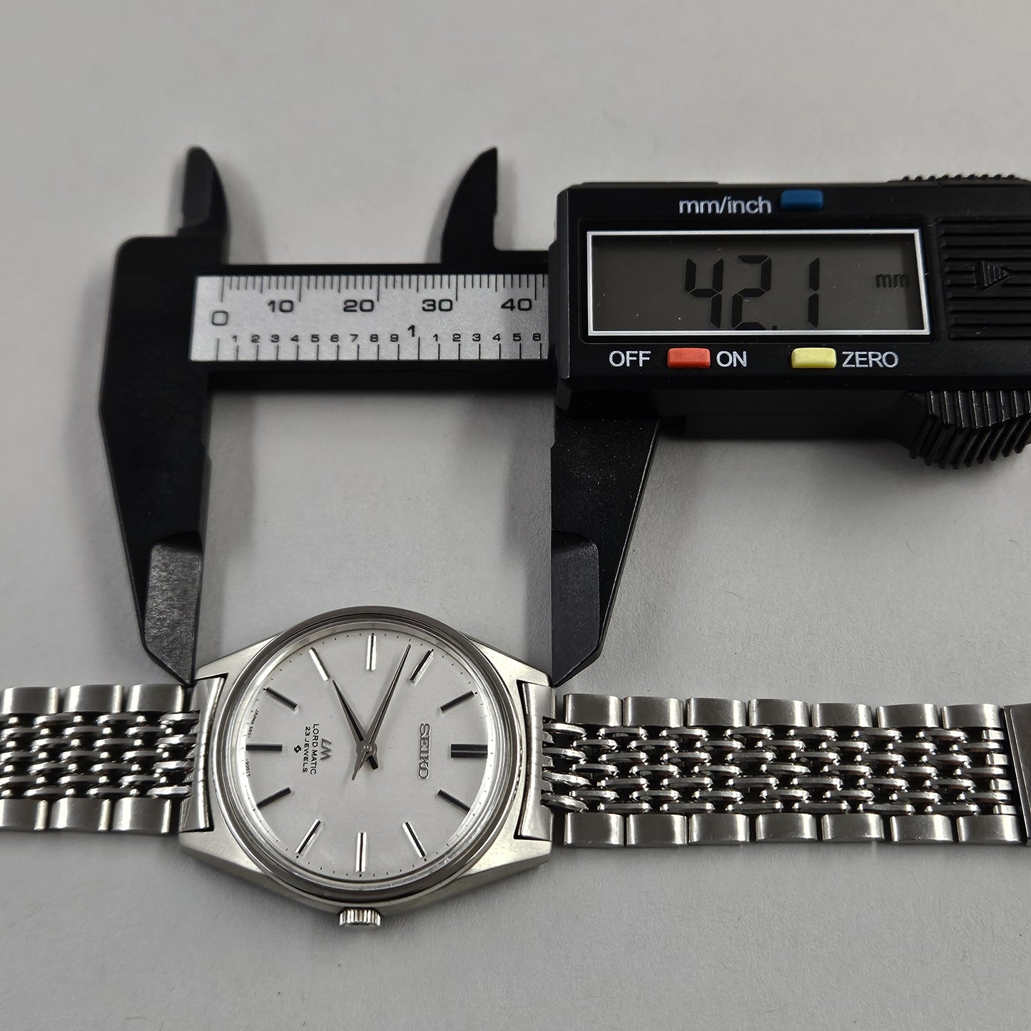 Seiko Lord Matic 5601-9000