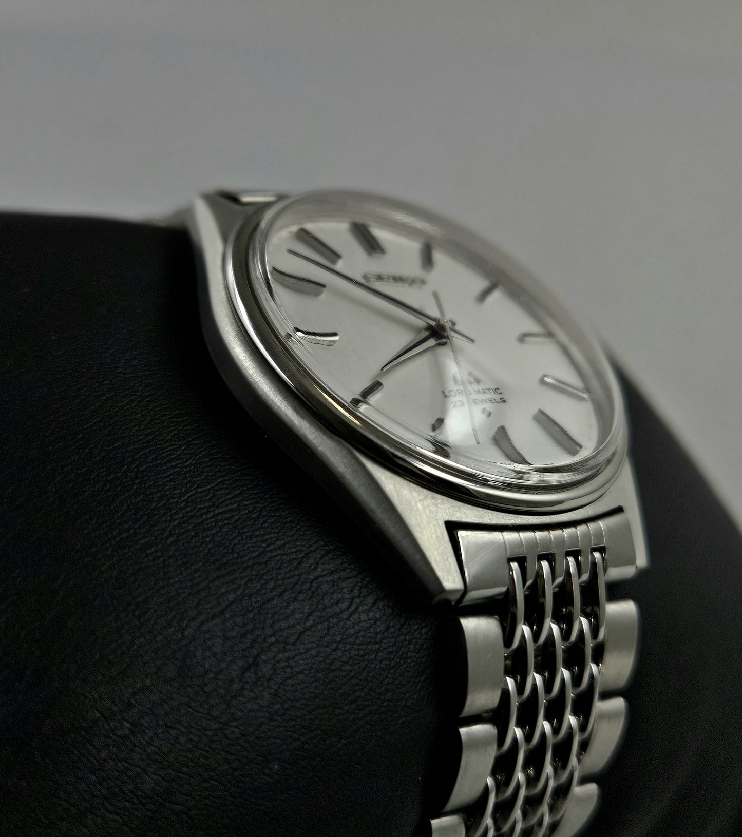 Seiko Lord Matic 5601-9000