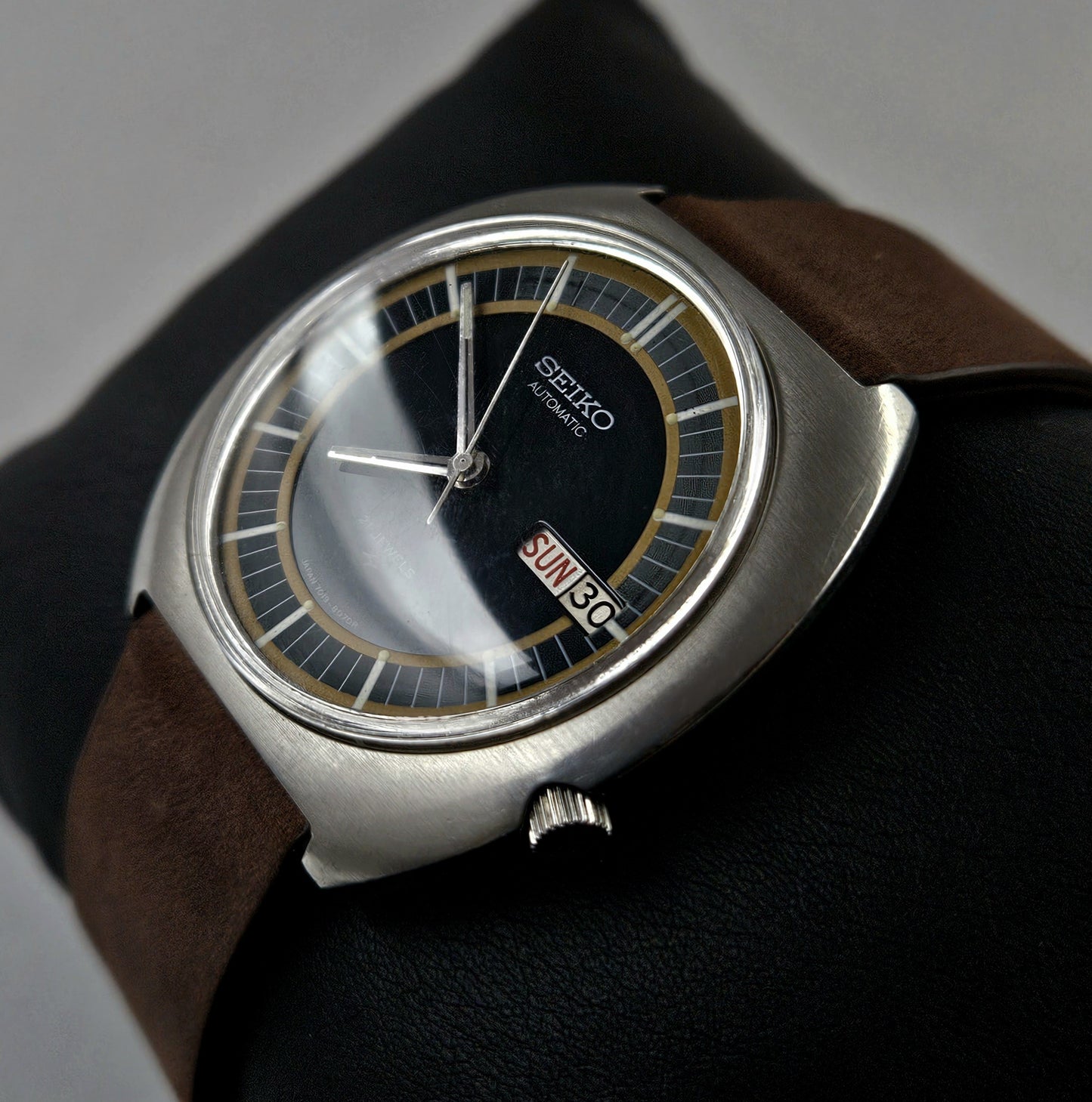 Seiko 7019-8050