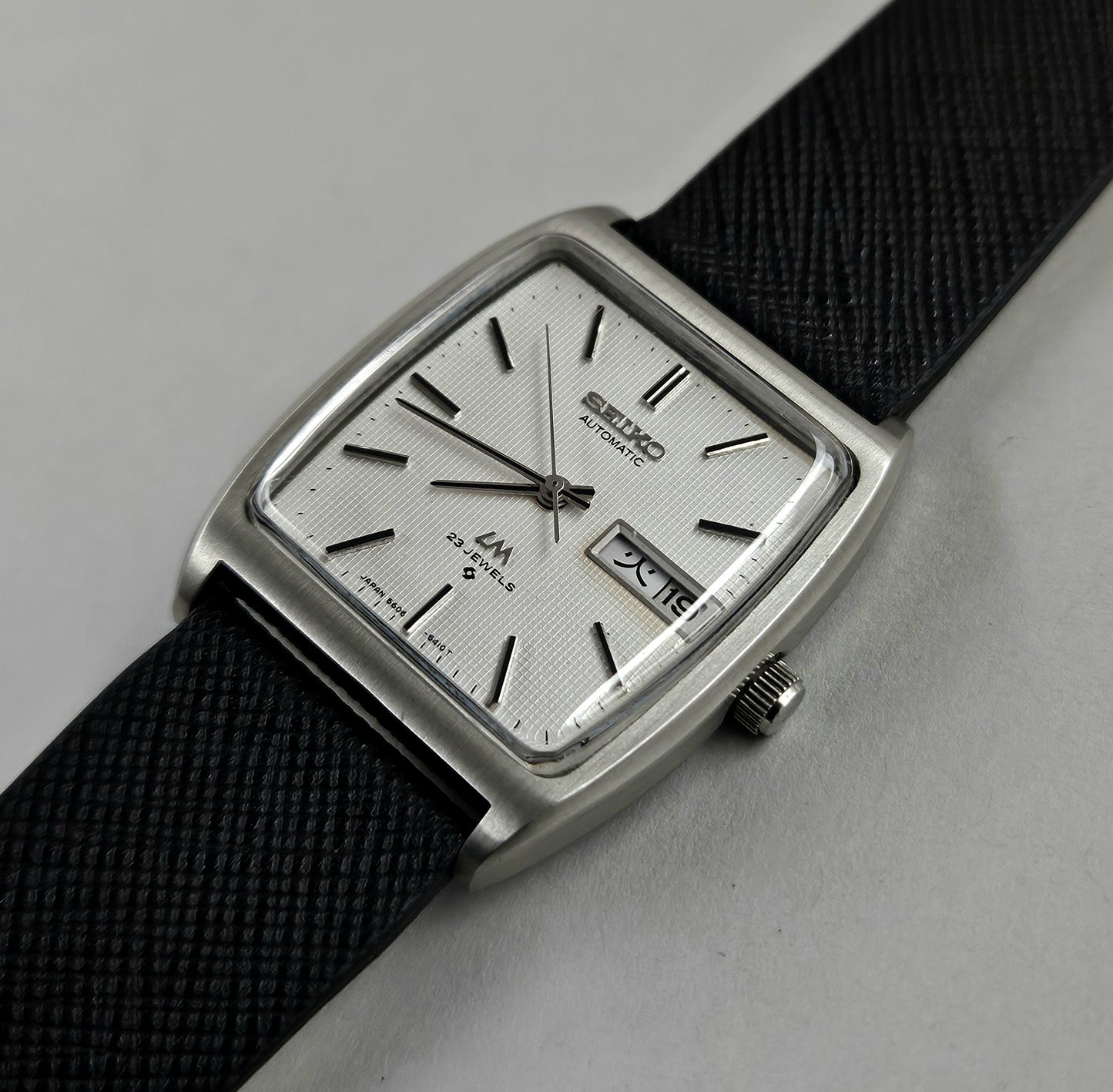 Seiko Lord Matic 5606-5220
