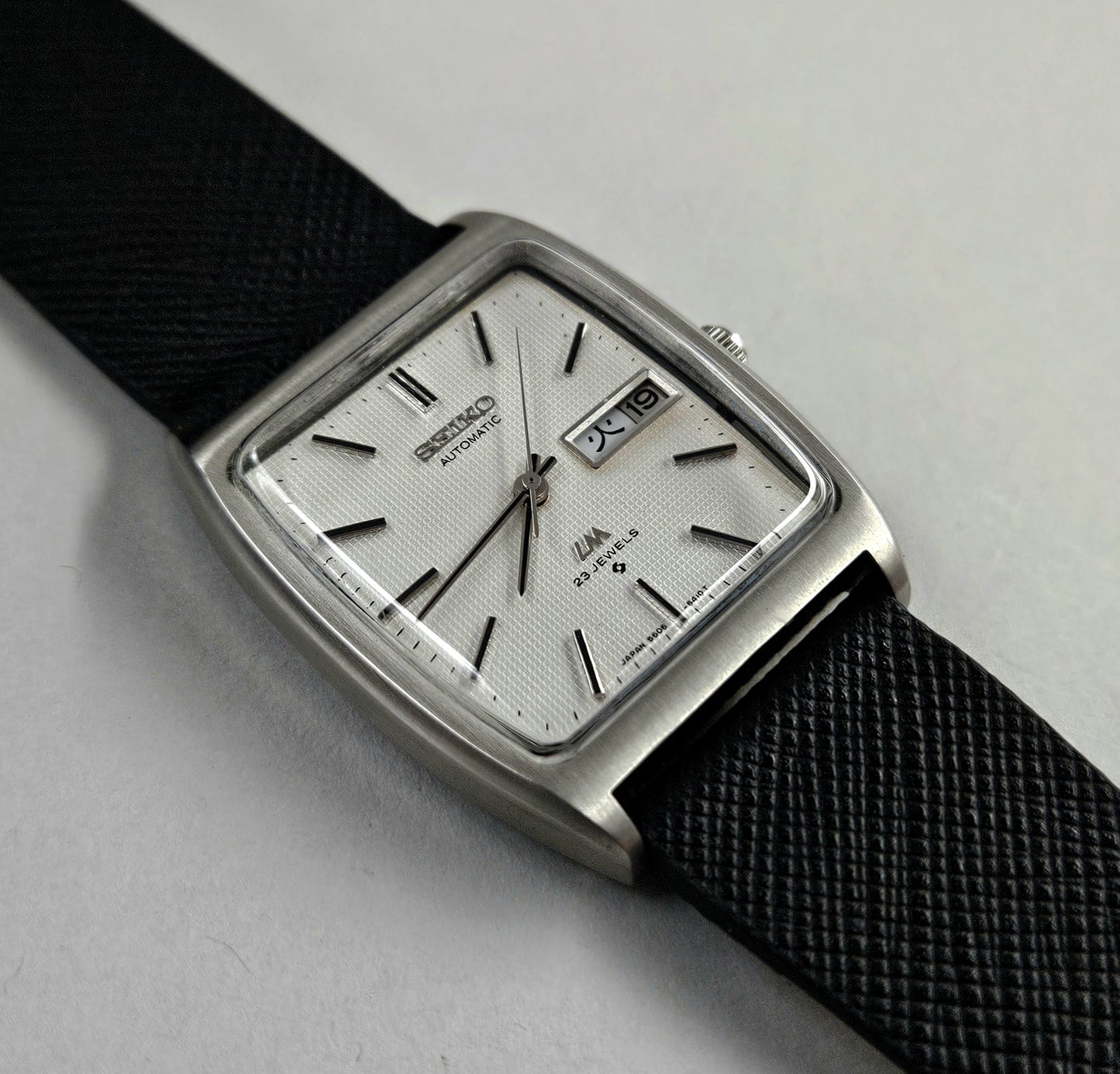 Seiko Lord Matic 5606-5220