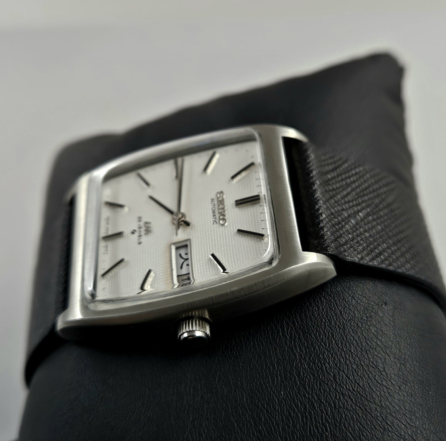 Seiko Lord Matic 5606-5220