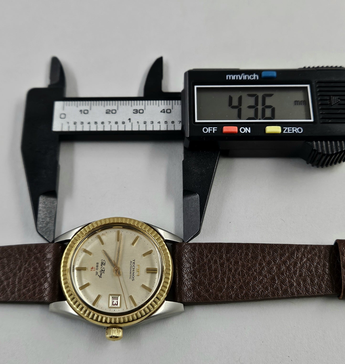 Technos The King 2472