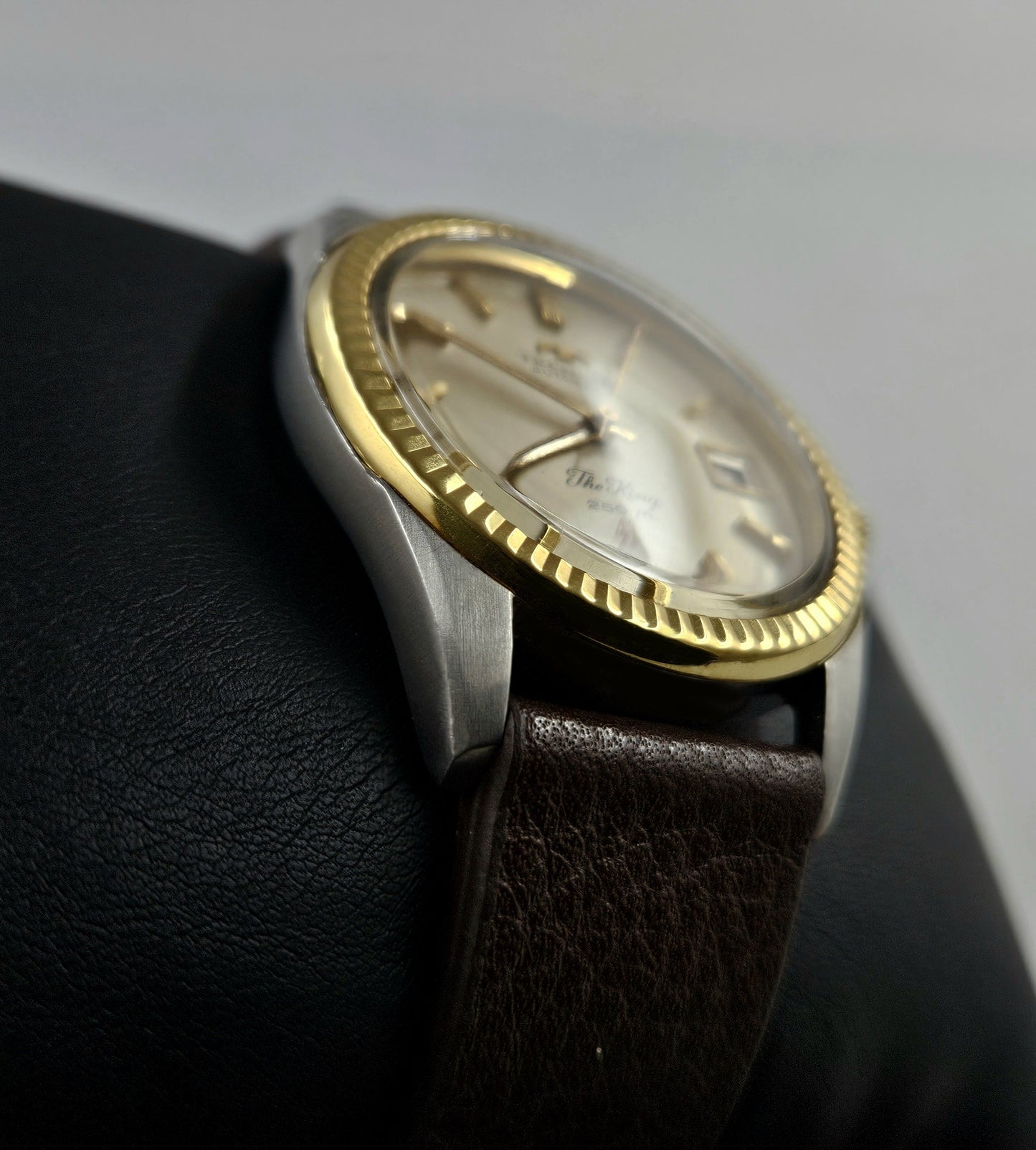 Technos The King 2472