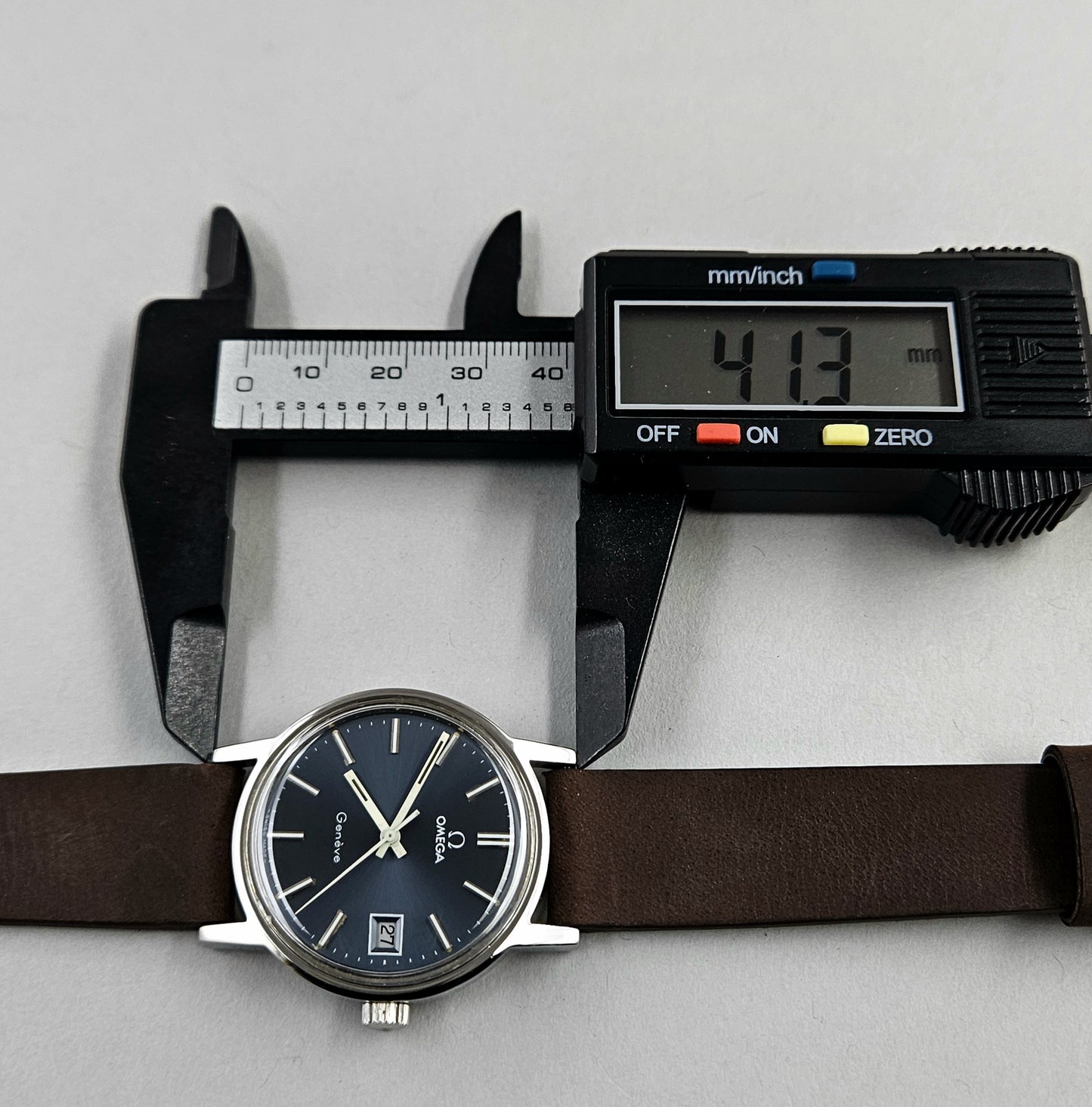 Omega Geneve 136.0098