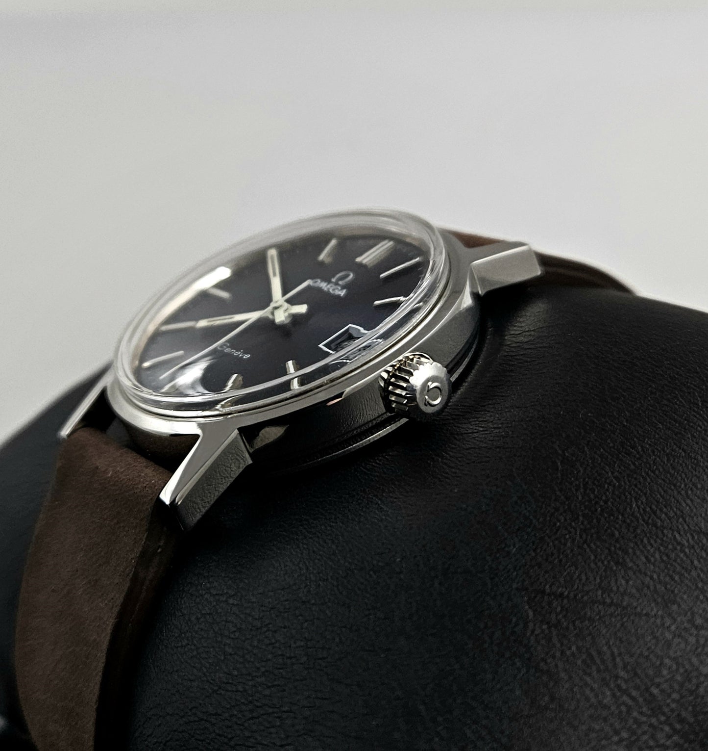 Omega Geneve 136.0098