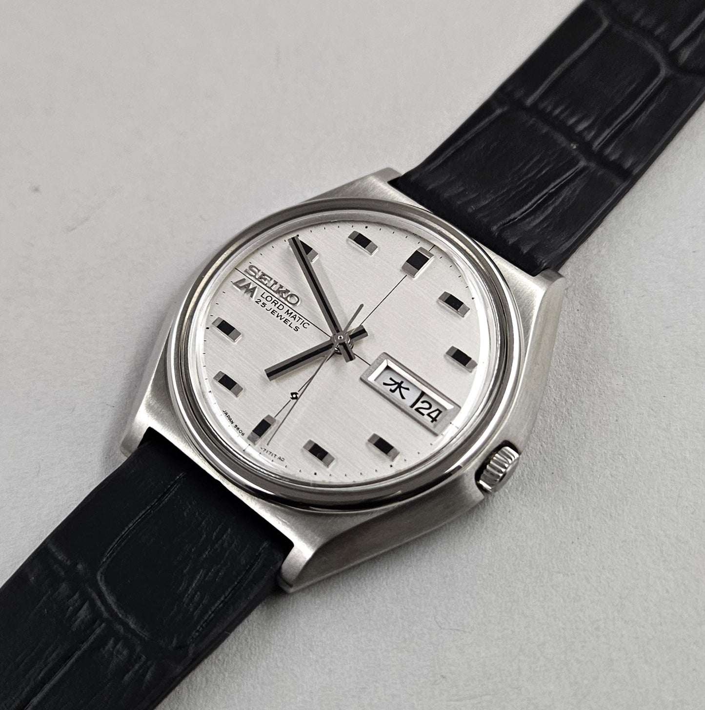 Seiko Lord Matic 5606-7010