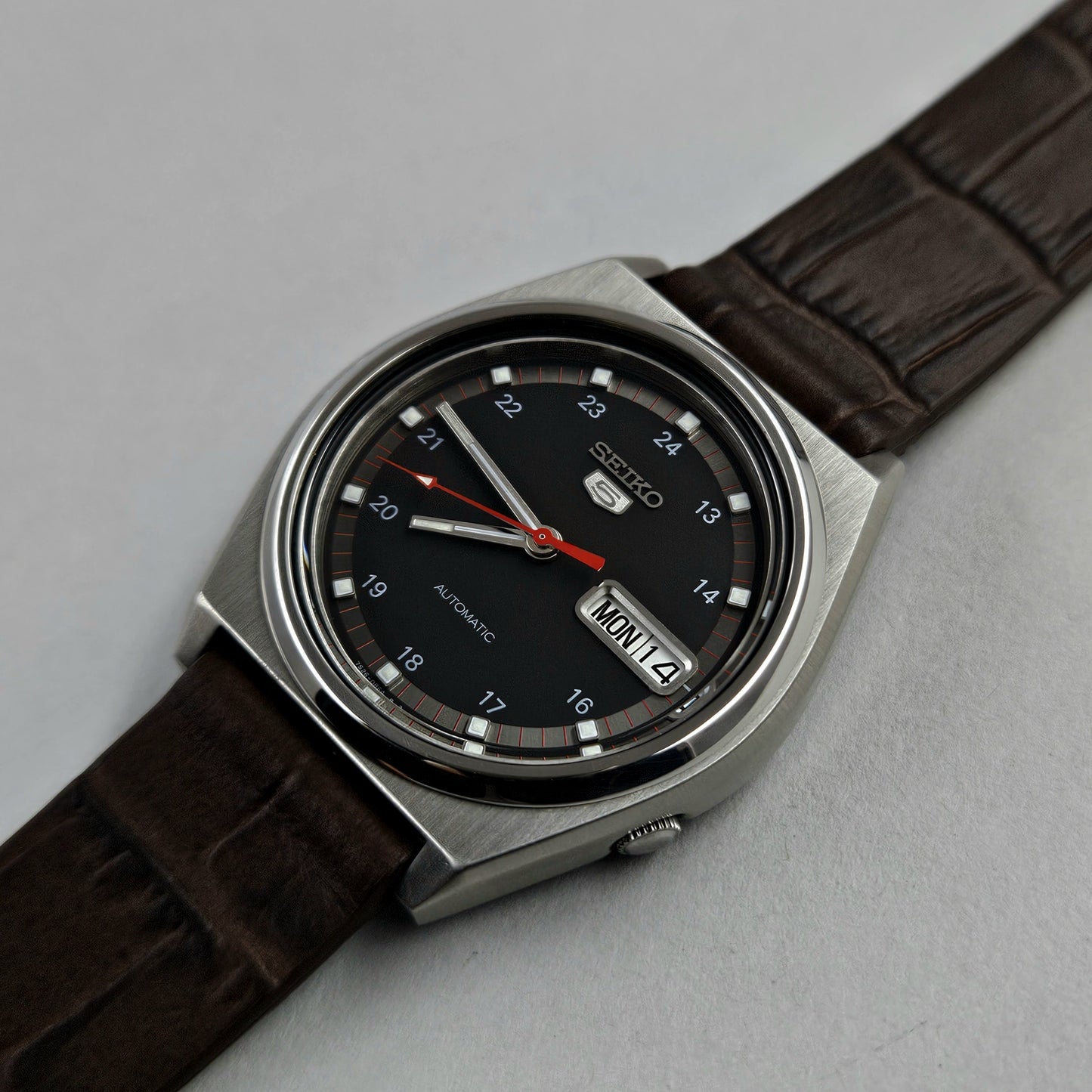 Seiko 5 7S26-8760