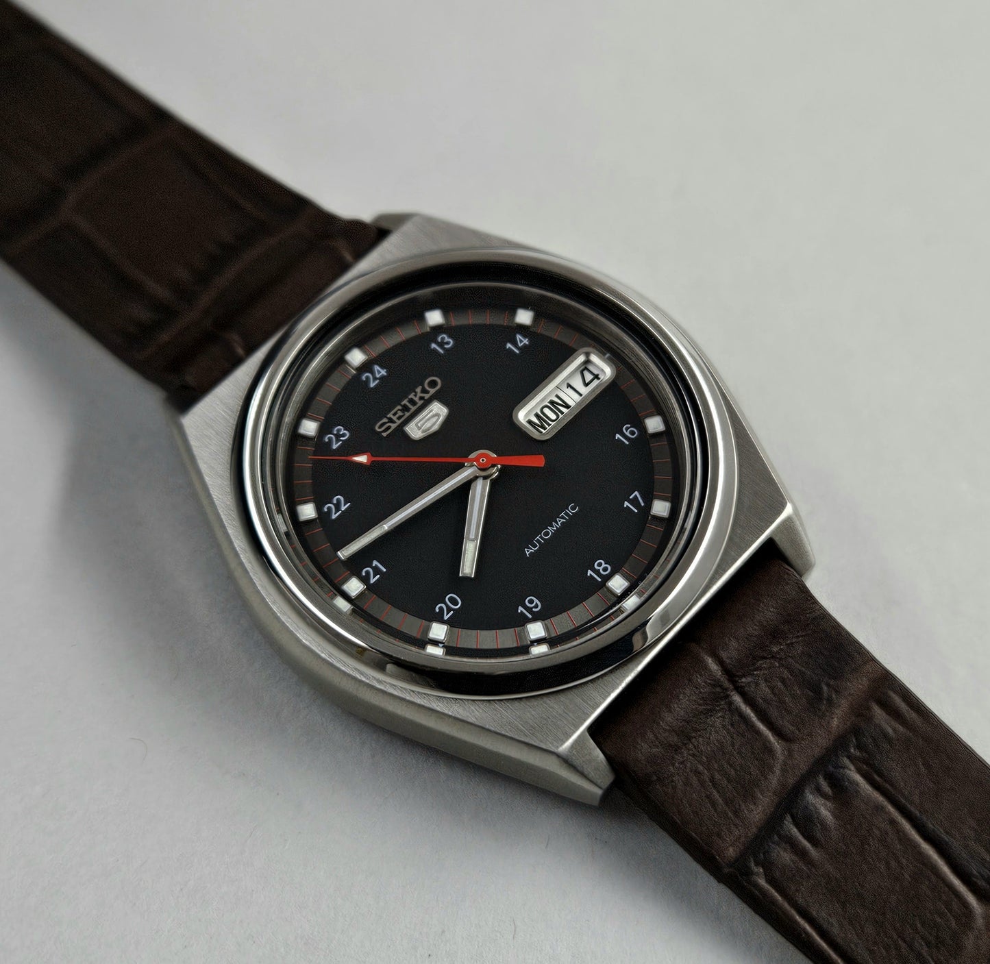 Seiko 5 7S26-8760