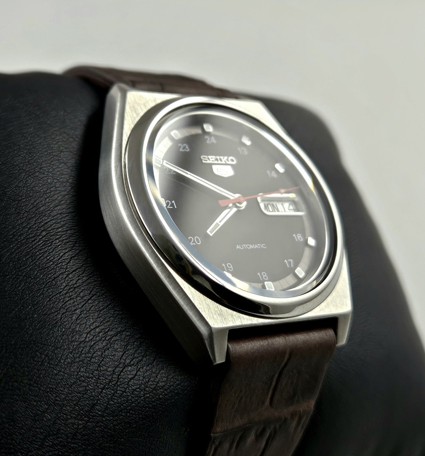 Seiko 5 7S26-8760