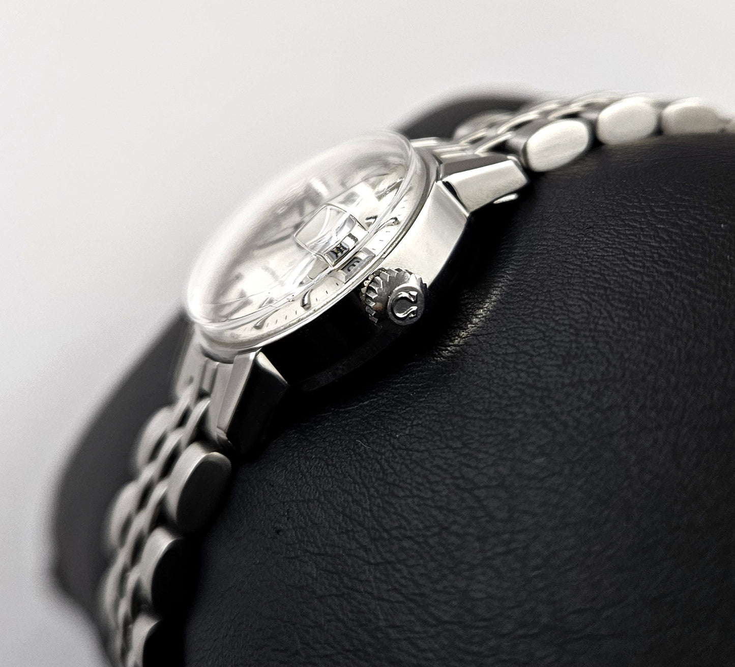 Omega Genève Lady 566.002