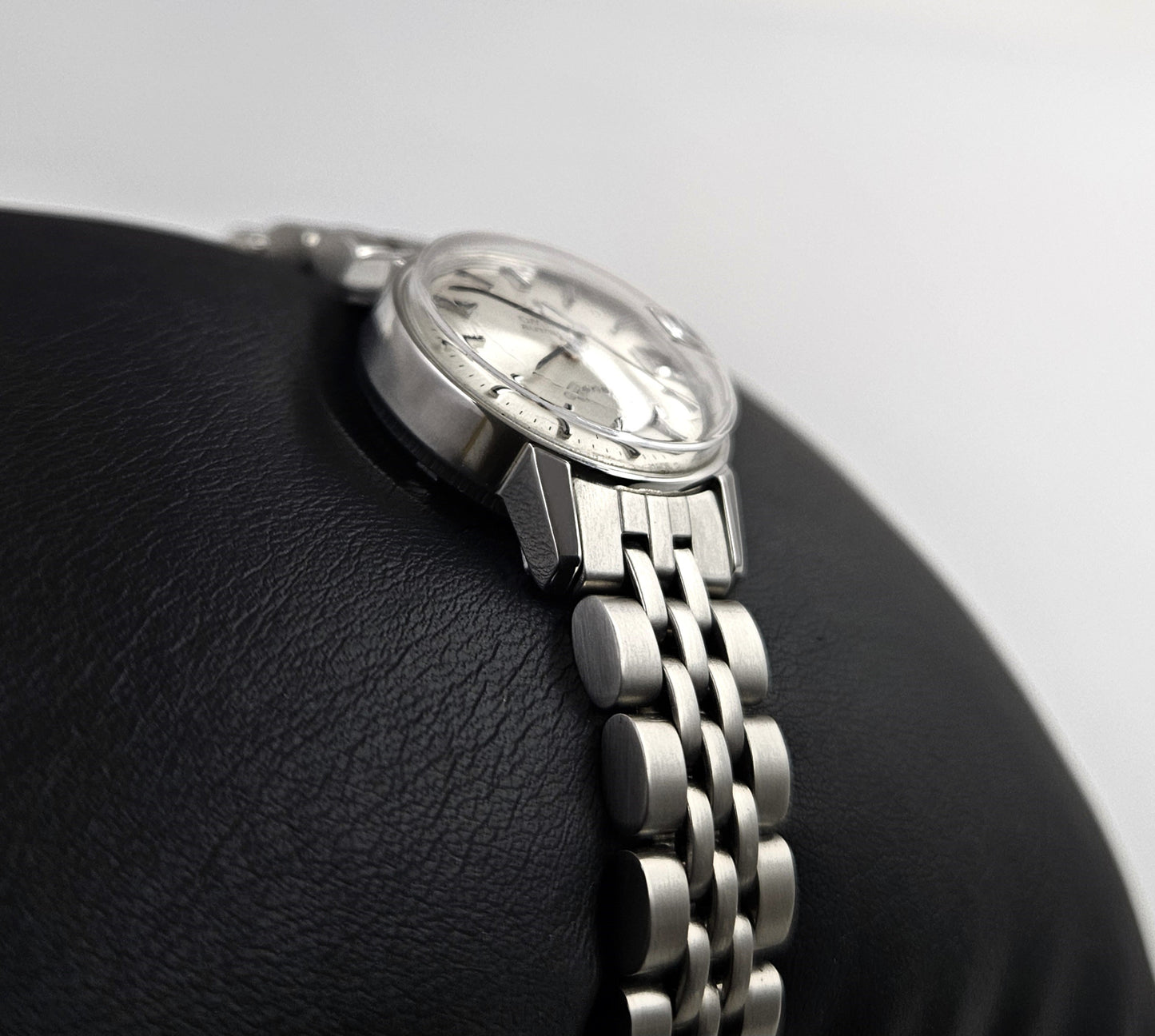Omega Genève Lady 566.002