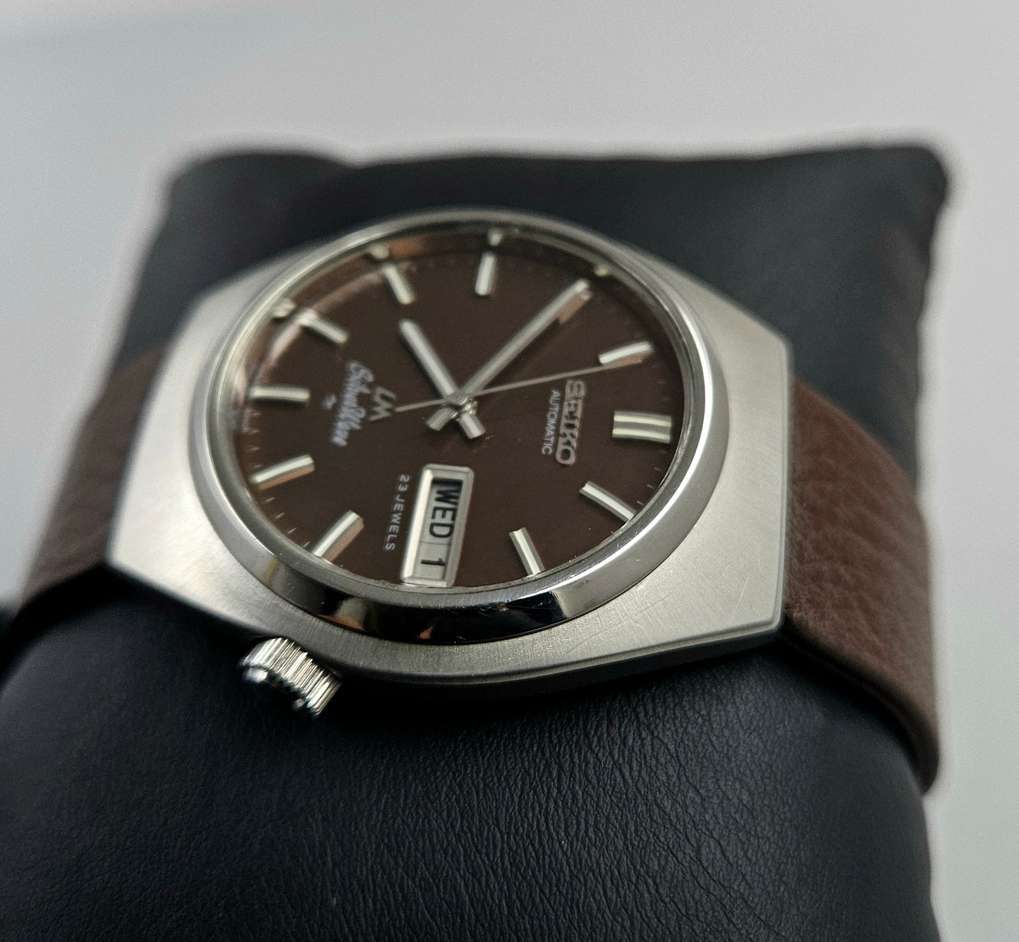 Seiko Lord Matic Silverwave 5216-8040