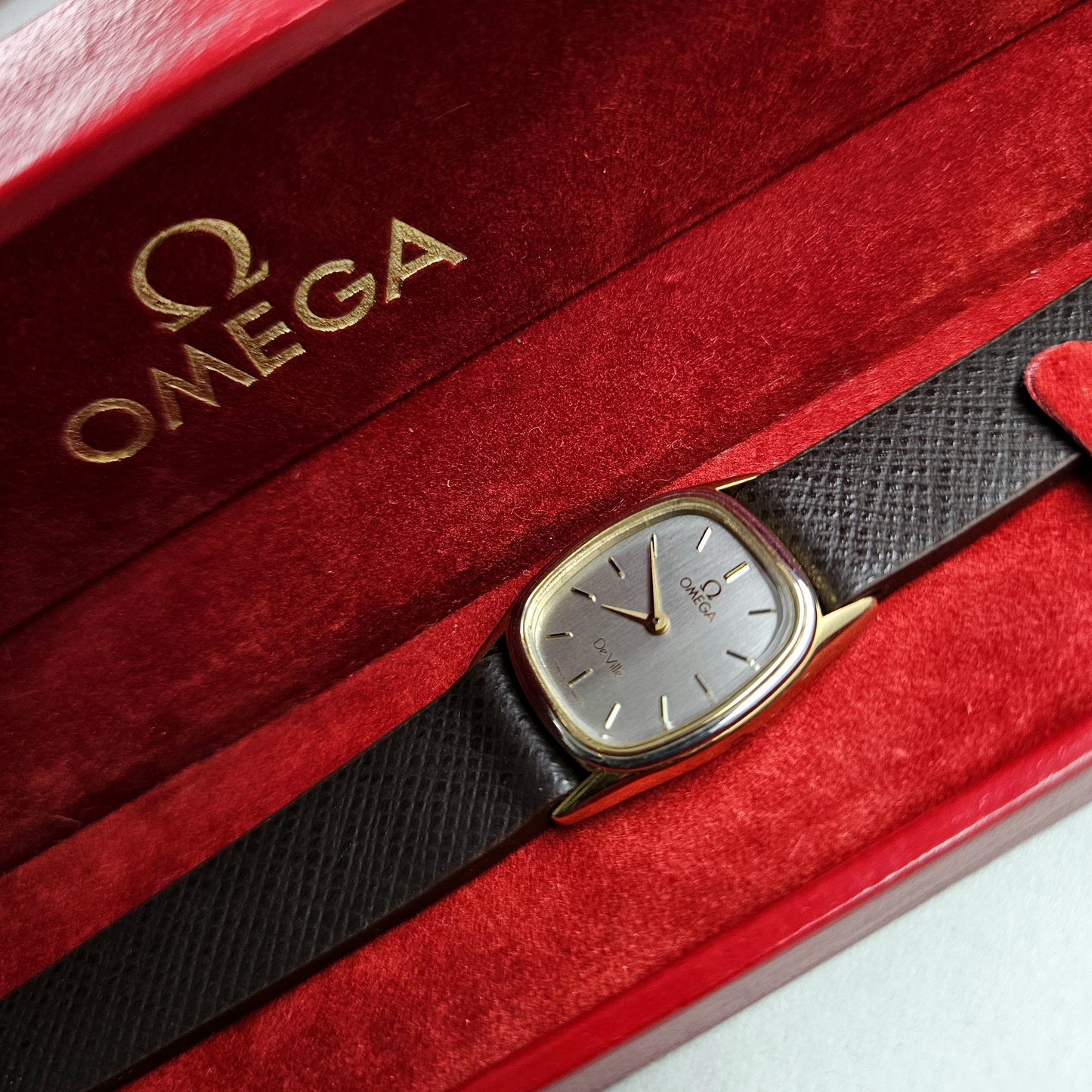 Omega De Ville Pair Watch