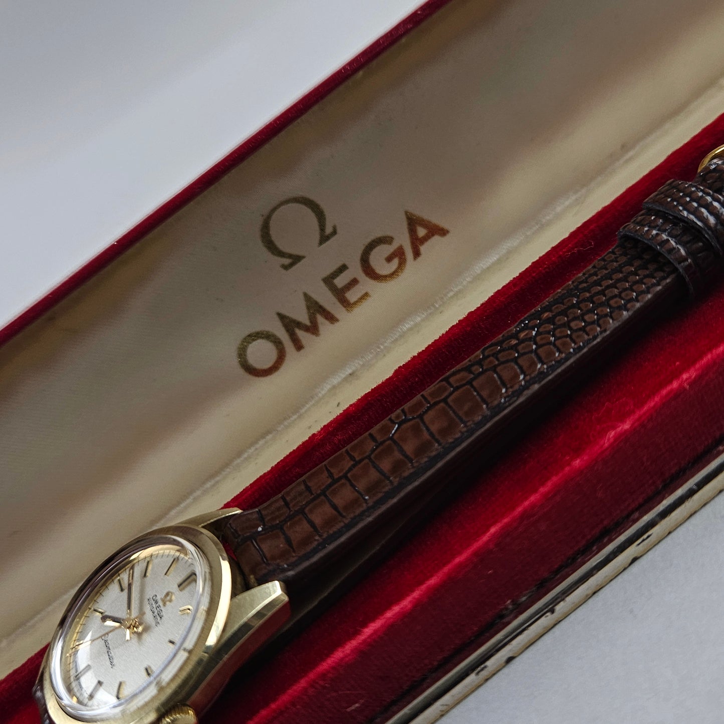 Omega Seamaster Lady 566.008