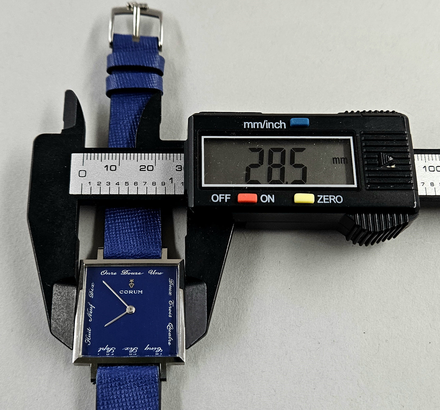 Corum Buckingham 423