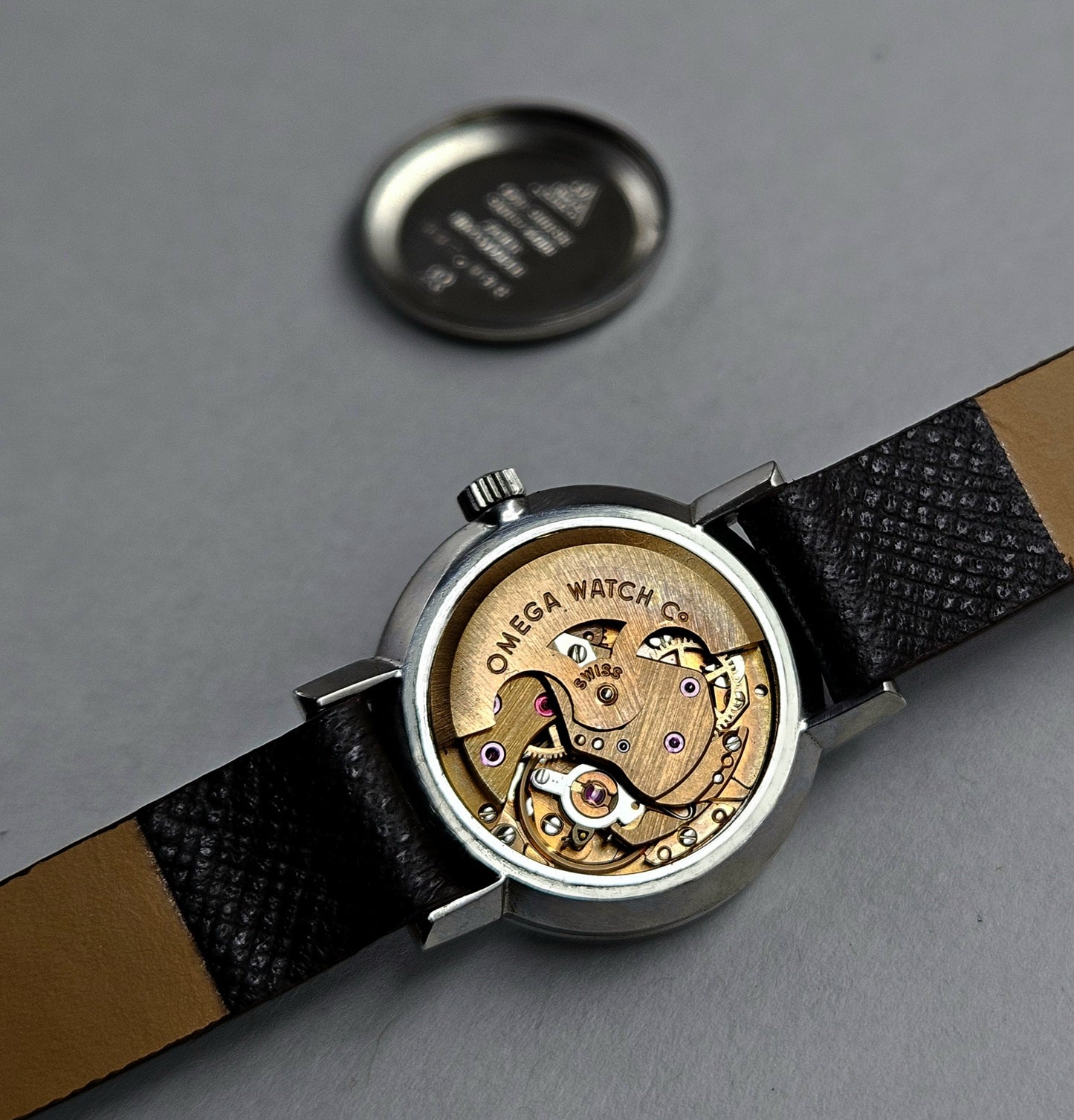 Omega Geneve 562.0018