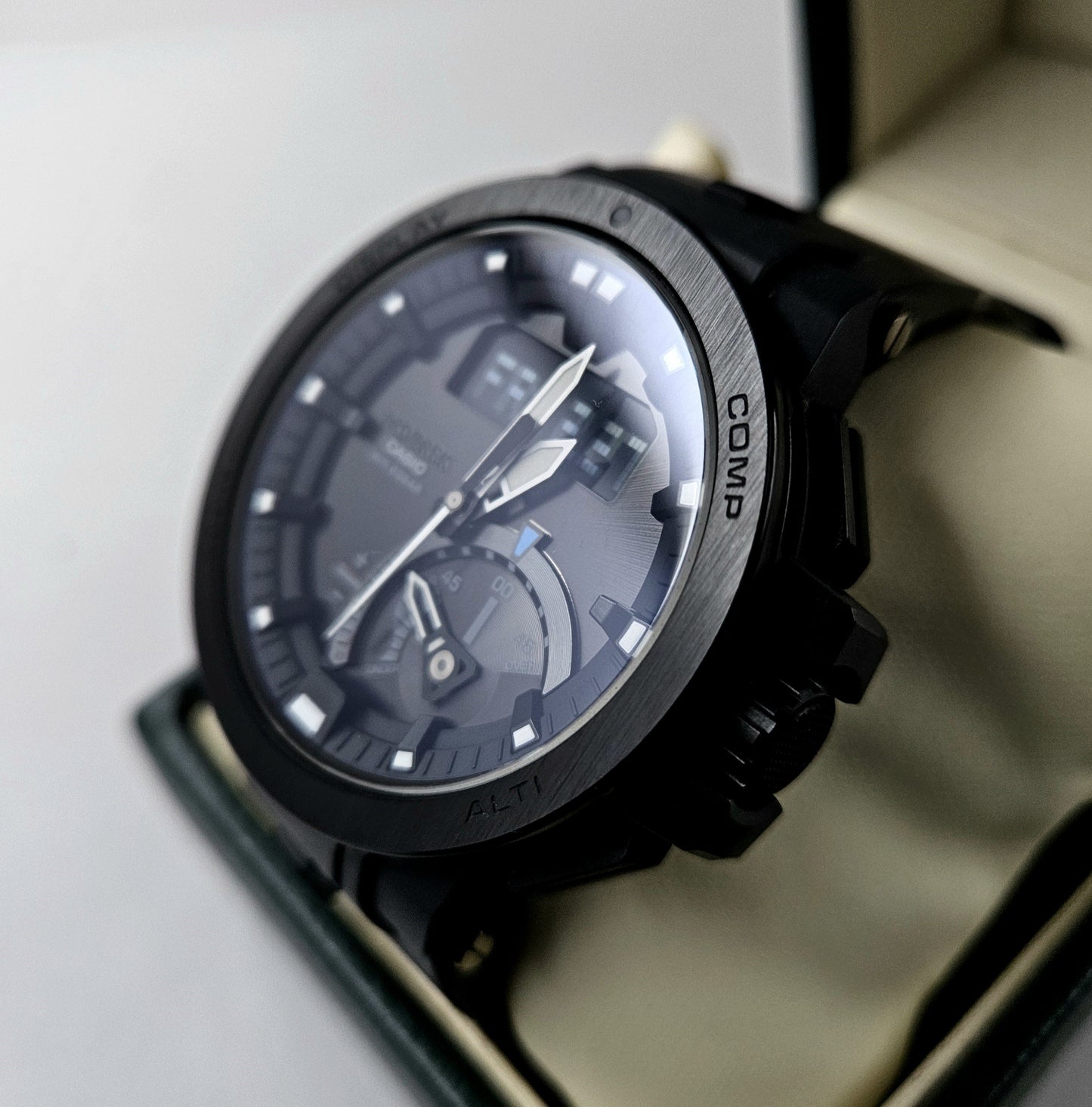 Casio ProTrek PRW-7000