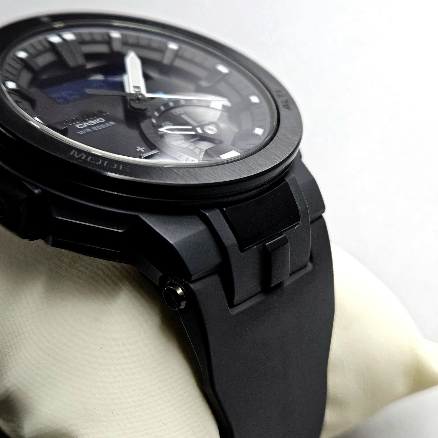 Casio ProTrek PRW-7000