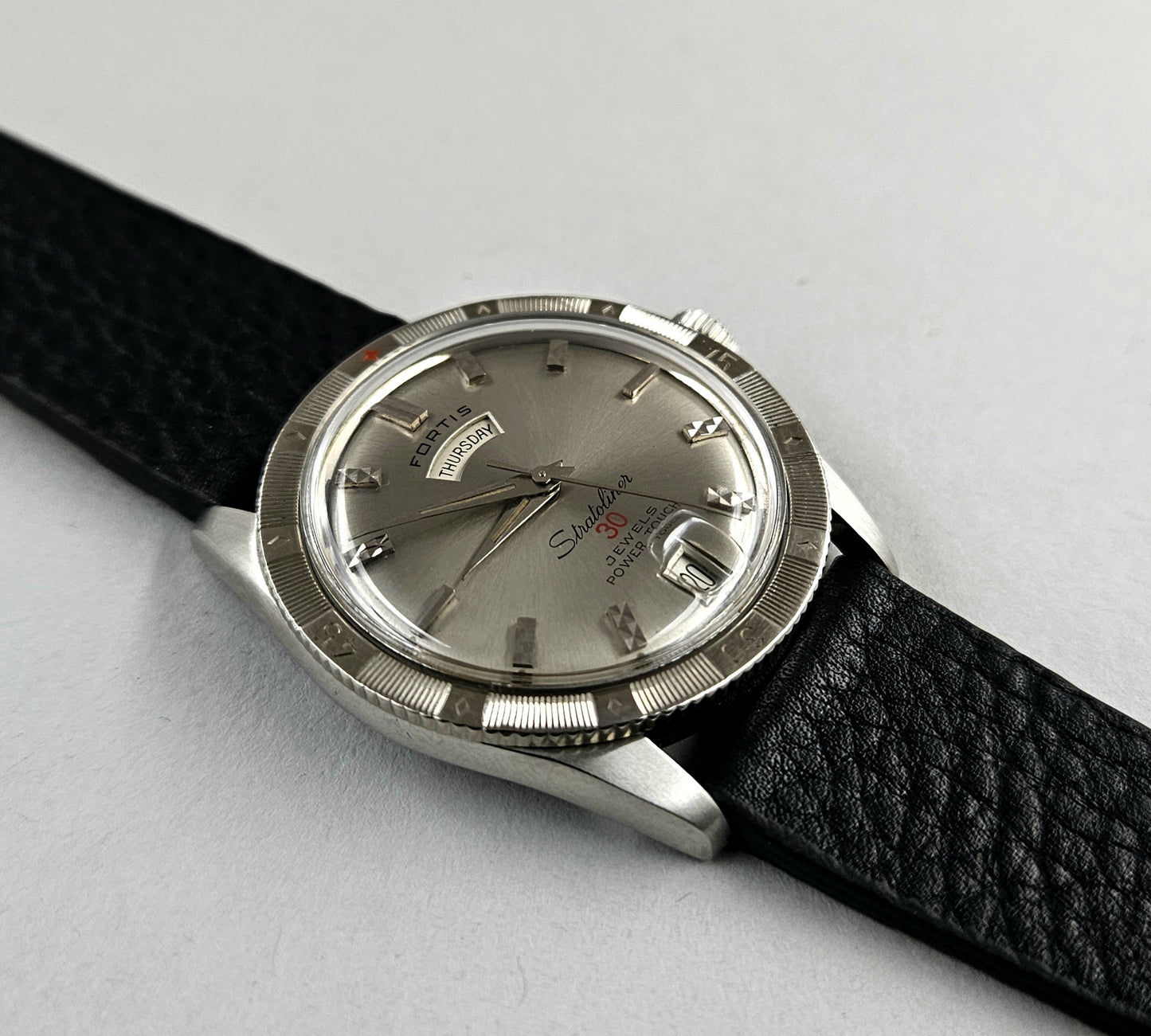 Fortis Stratoliner 6155
