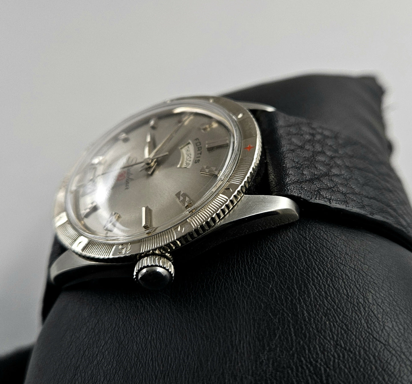 Fortis Stratoliner 6155