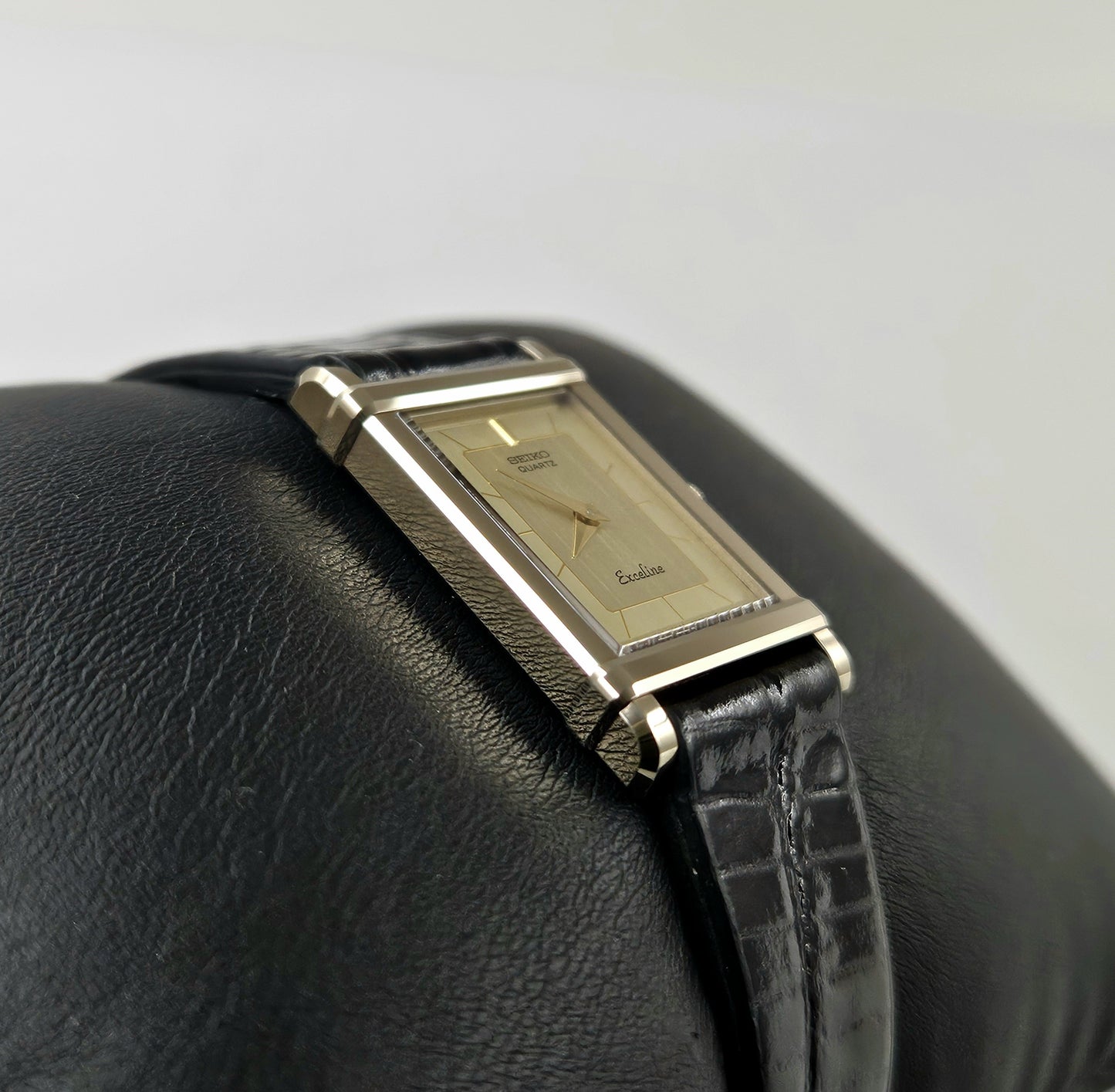 Seiko Exceline 2E20-5190
