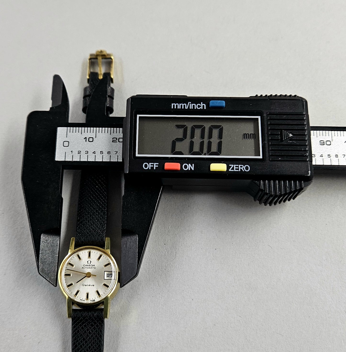 Omega Geneve Lady 562.016