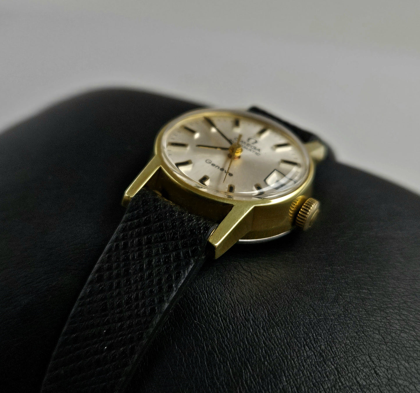 Omega Geneve Lady 562.016
