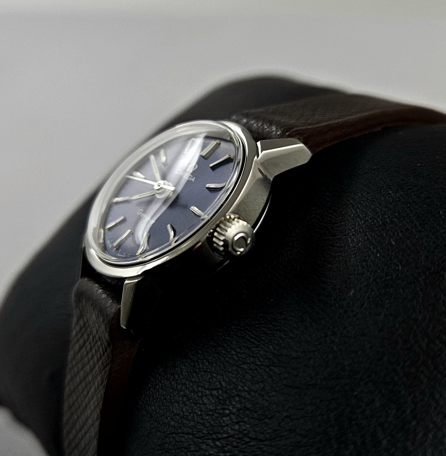 Omega Geneve Lady 535.025