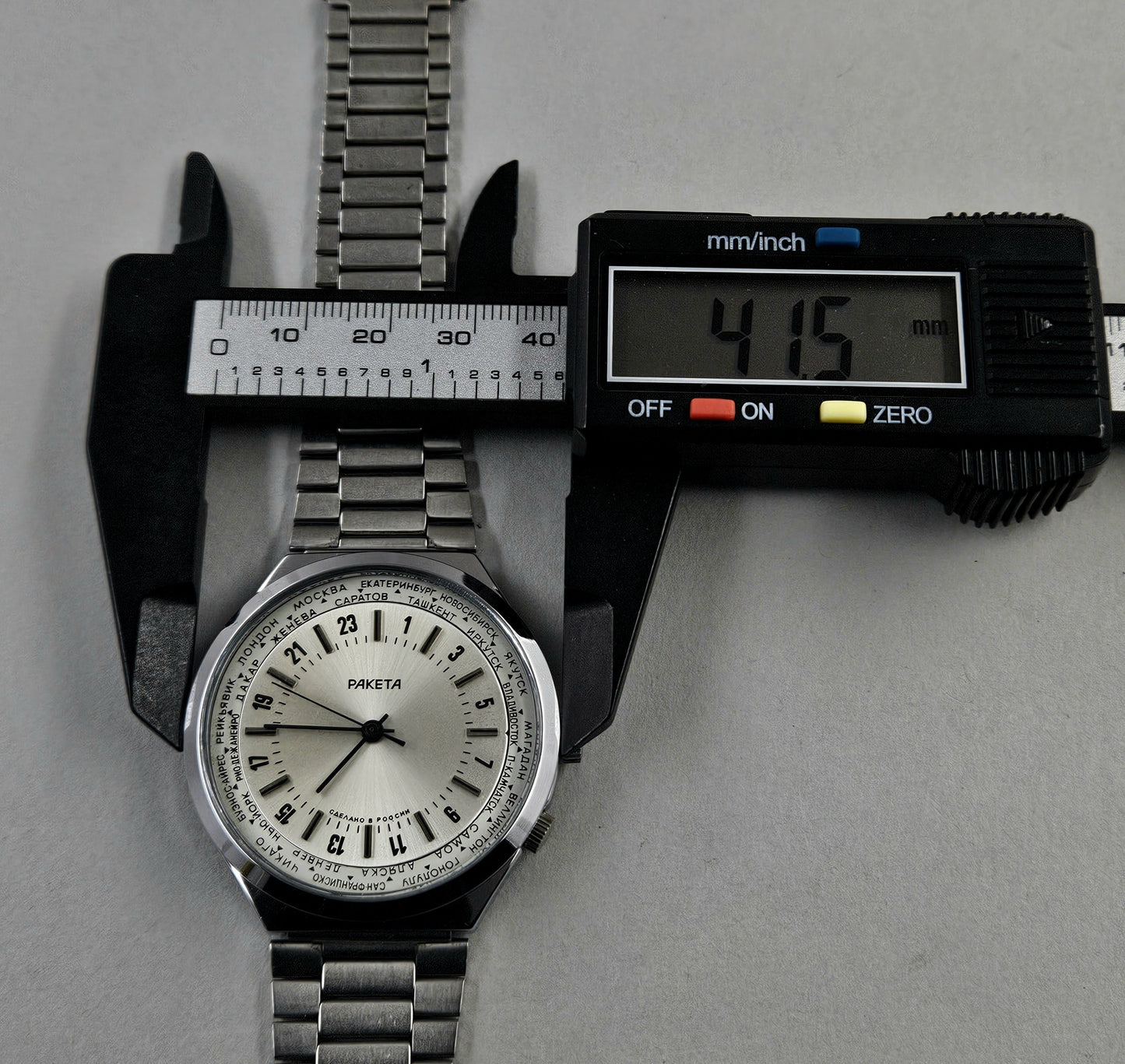 Raketa 24 Hours 2623H