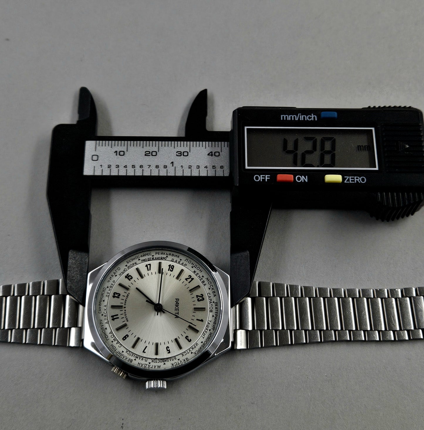 Raketa 24 Hours 2623H