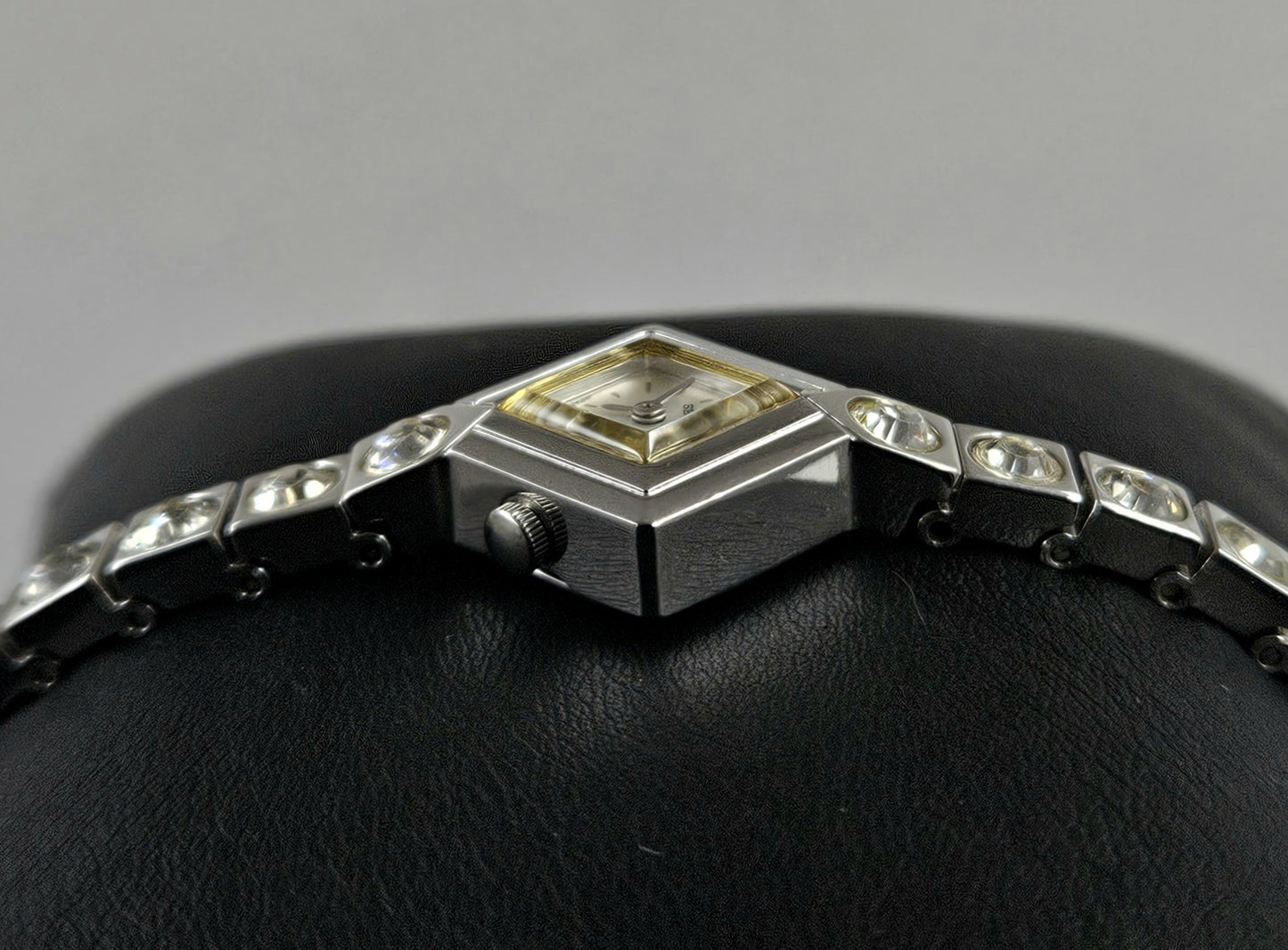 Seiko Lady 1E20-3180