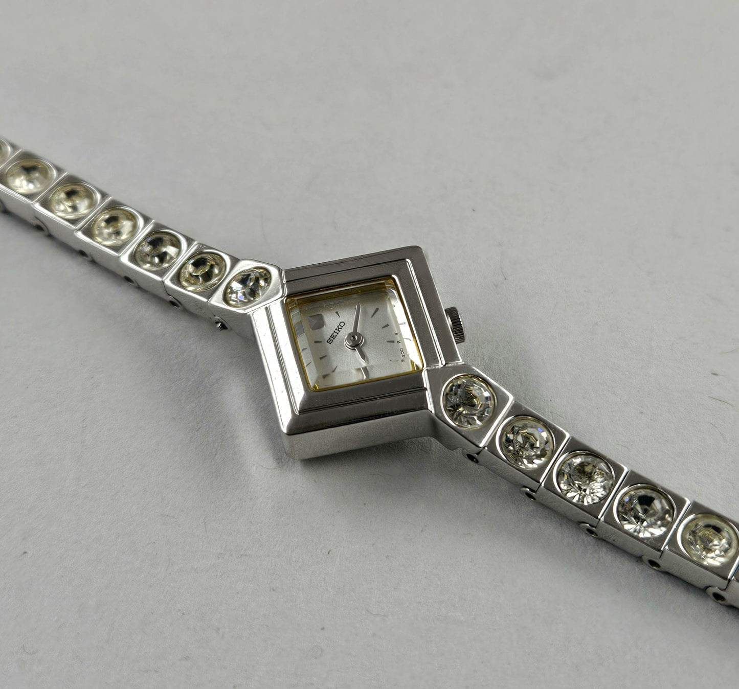 Seiko Lady 1E20-3180