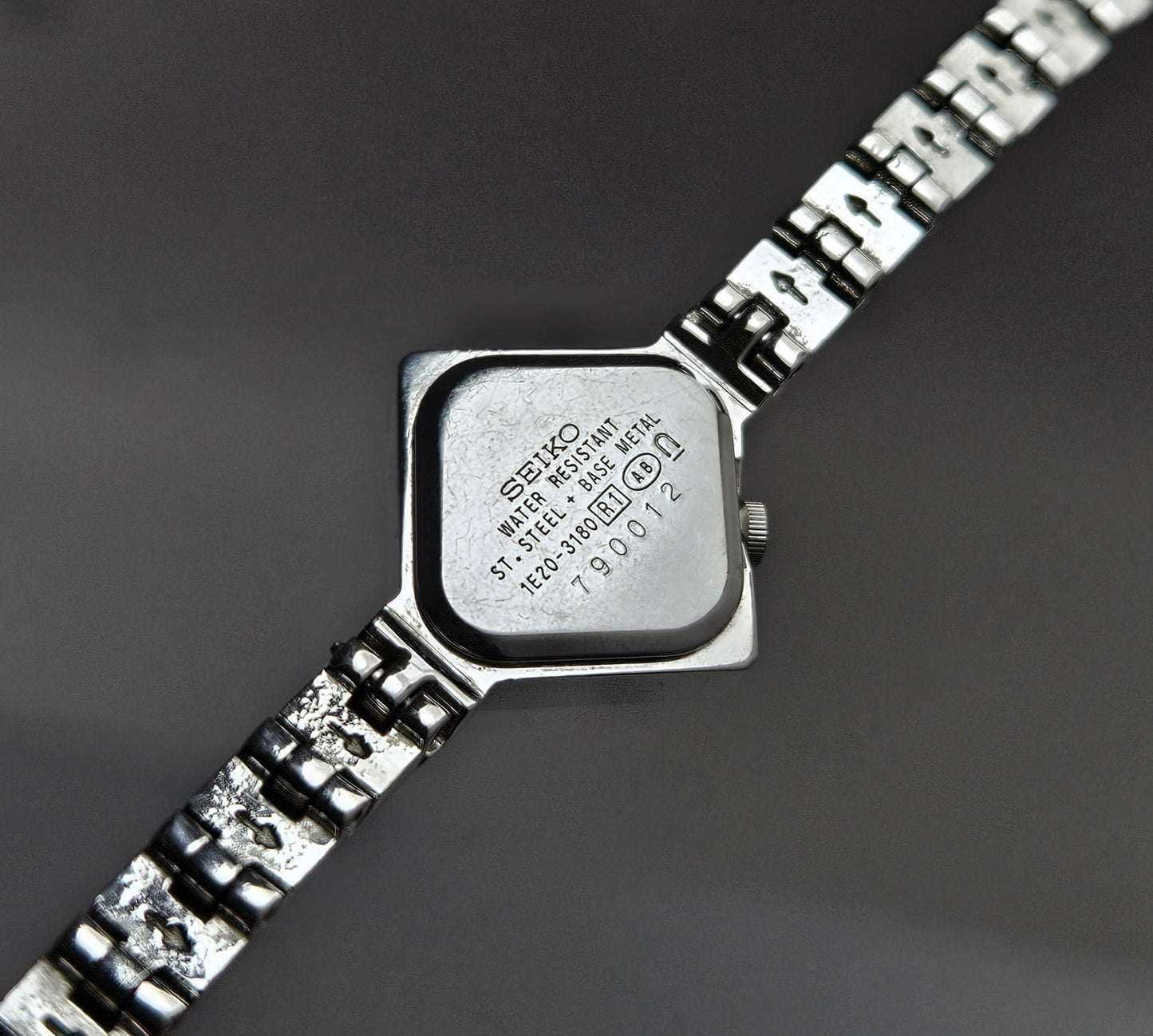 Seiko Lady 1E20-3180