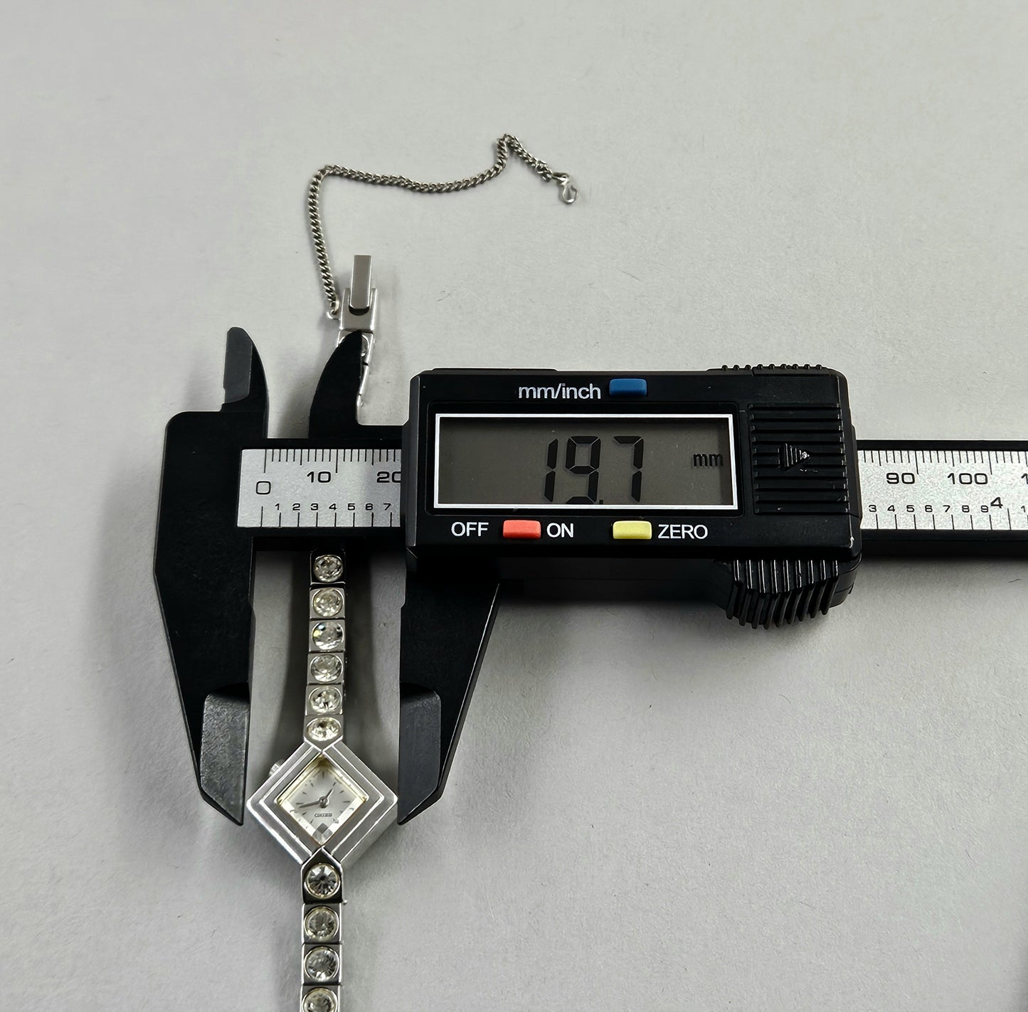 Seiko Lady 1E20-3180
